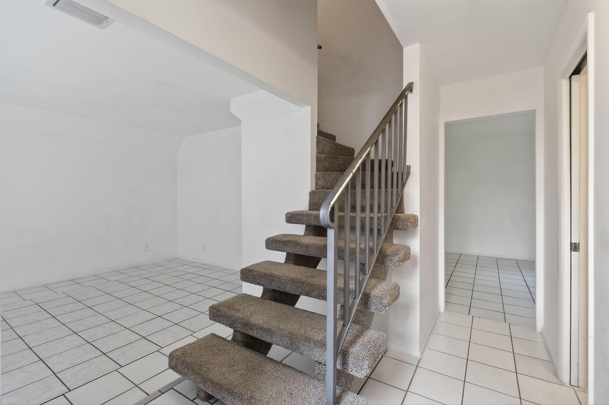 3502 Gardens E Drive B, Palm Beach Gardens, FL 33410 — photo 6 of 71