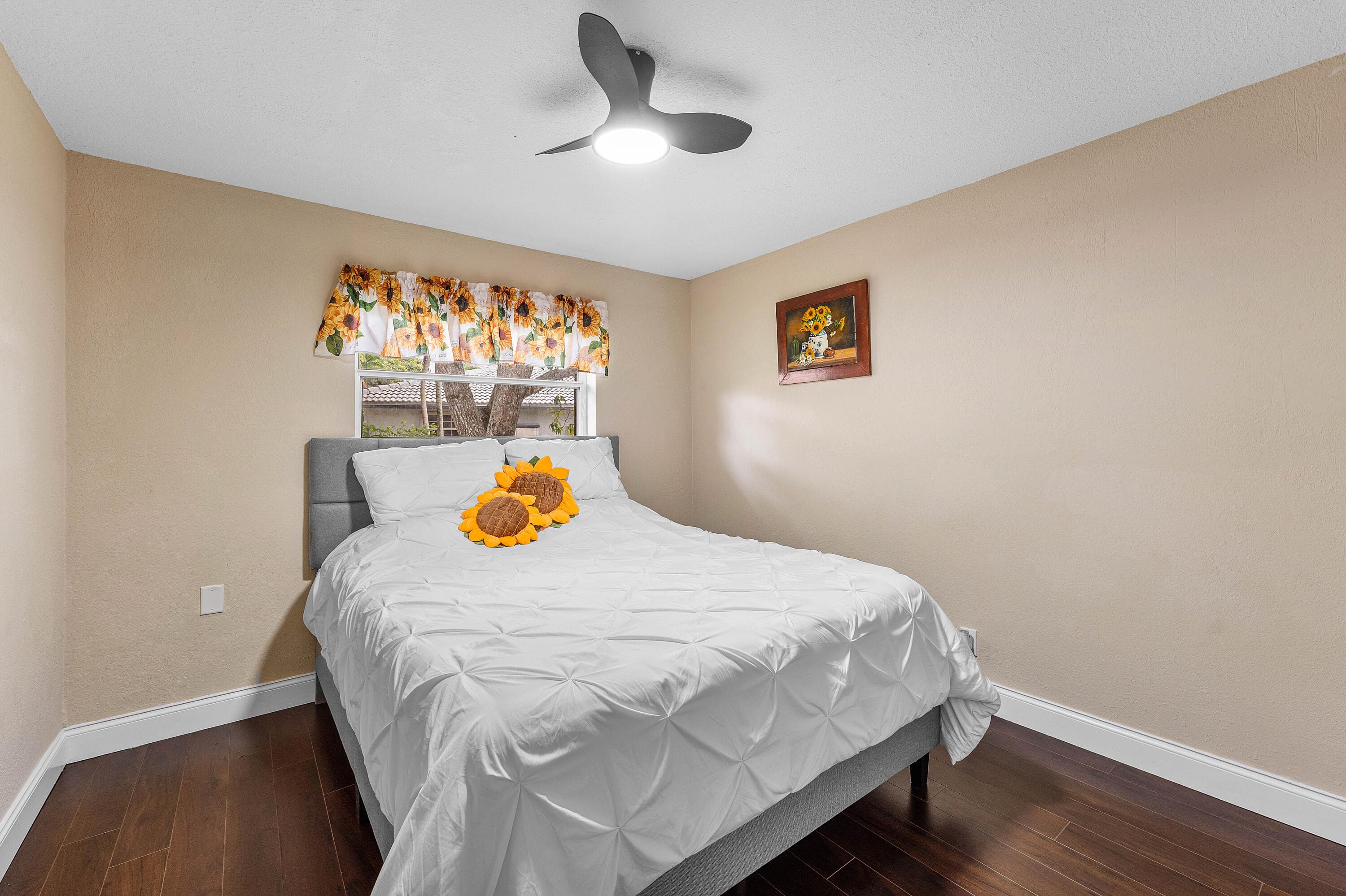 4025 NW 105th Avenue, Coral Springs, FL 33065 — photo 12 of 19
