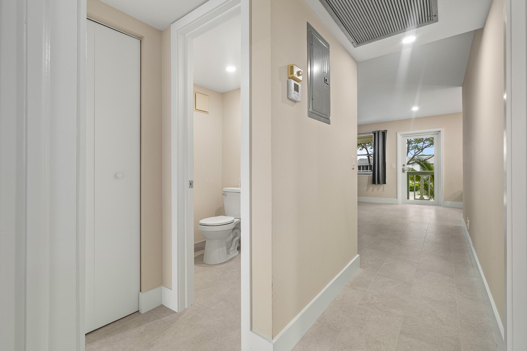 168 Farnham, Deerfield Beach, FL 33442 — photo 12 of 22