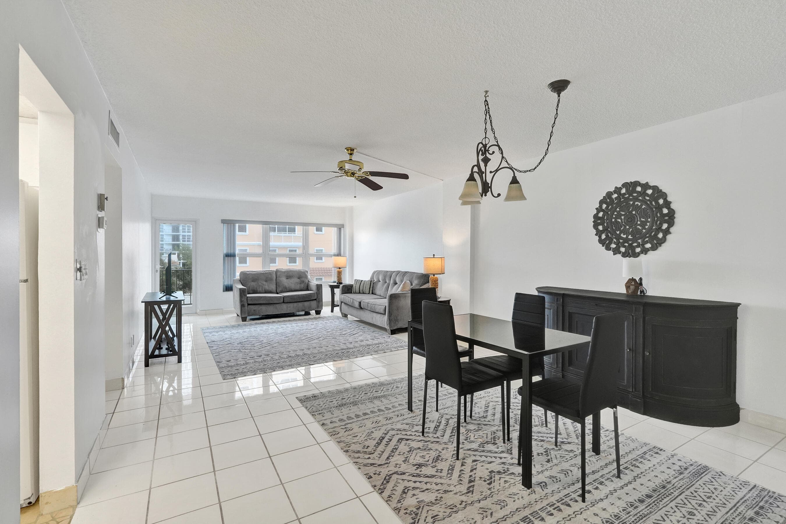 405 N Ocean Boulevard 305, Pompano Beach, FL 33062 — photo 6 of 46