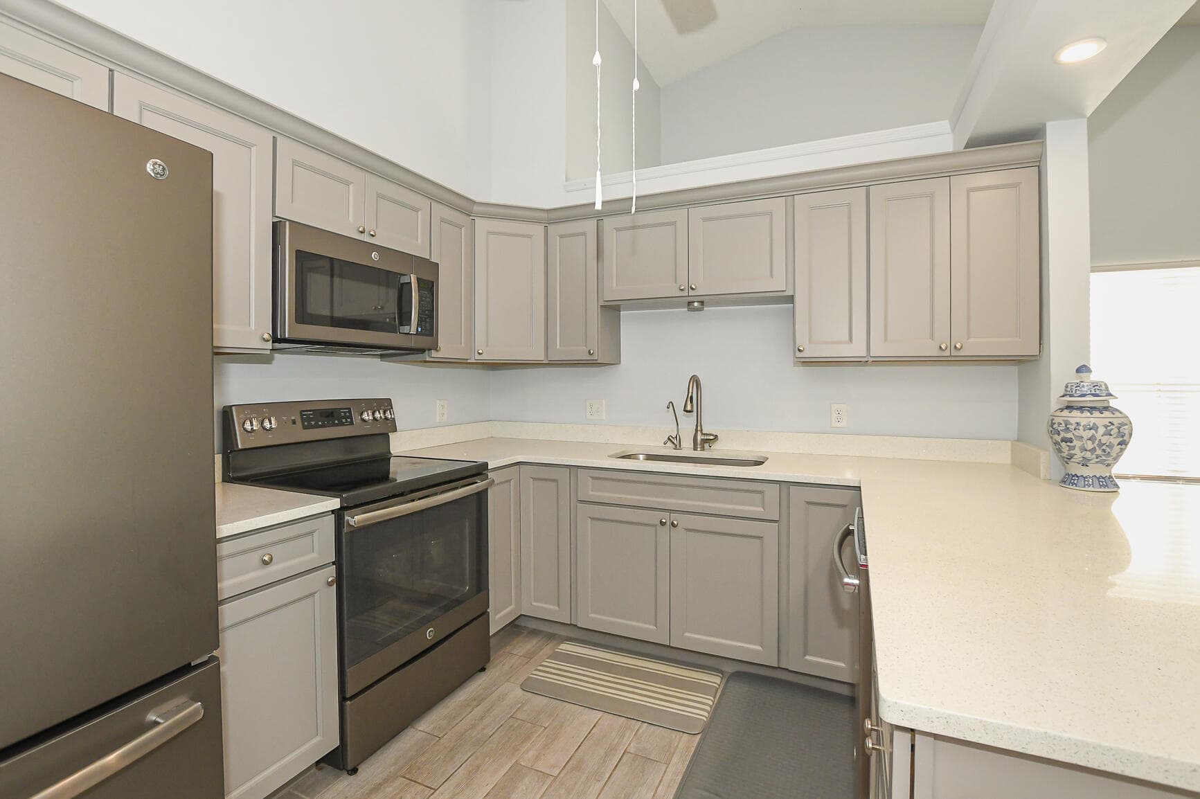 2640 SE Tropical East Circle, Port St. Lucie, FL 34952 — photo 8 of 42