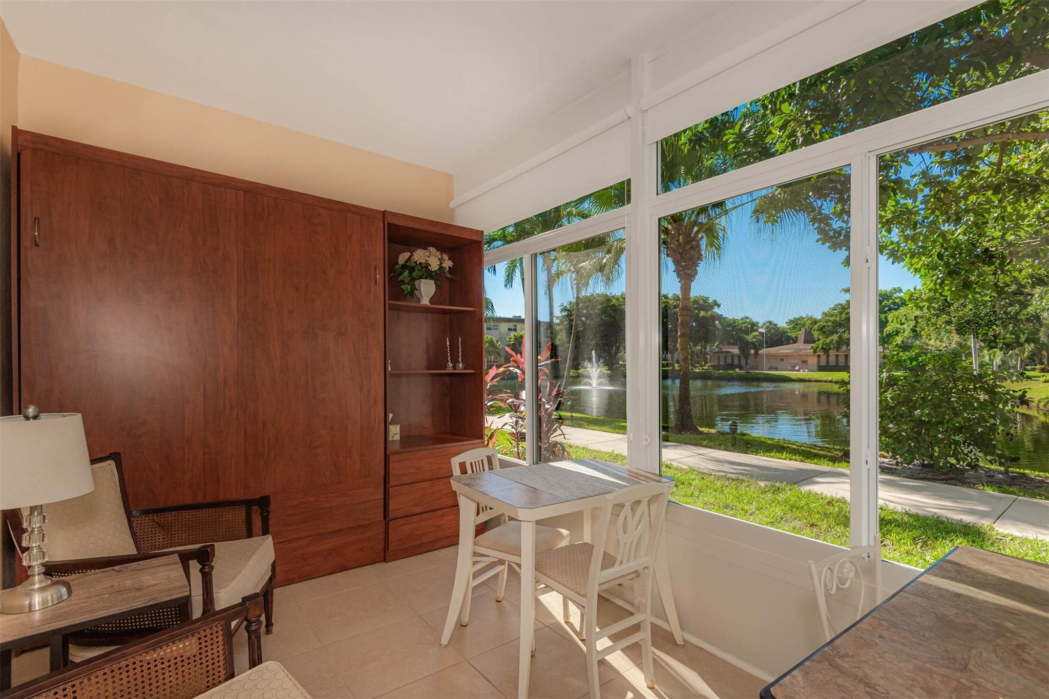 3431 NW 50th Avenue 104, Lauderdale Lakes, FL 33319 — photo 2 of 34