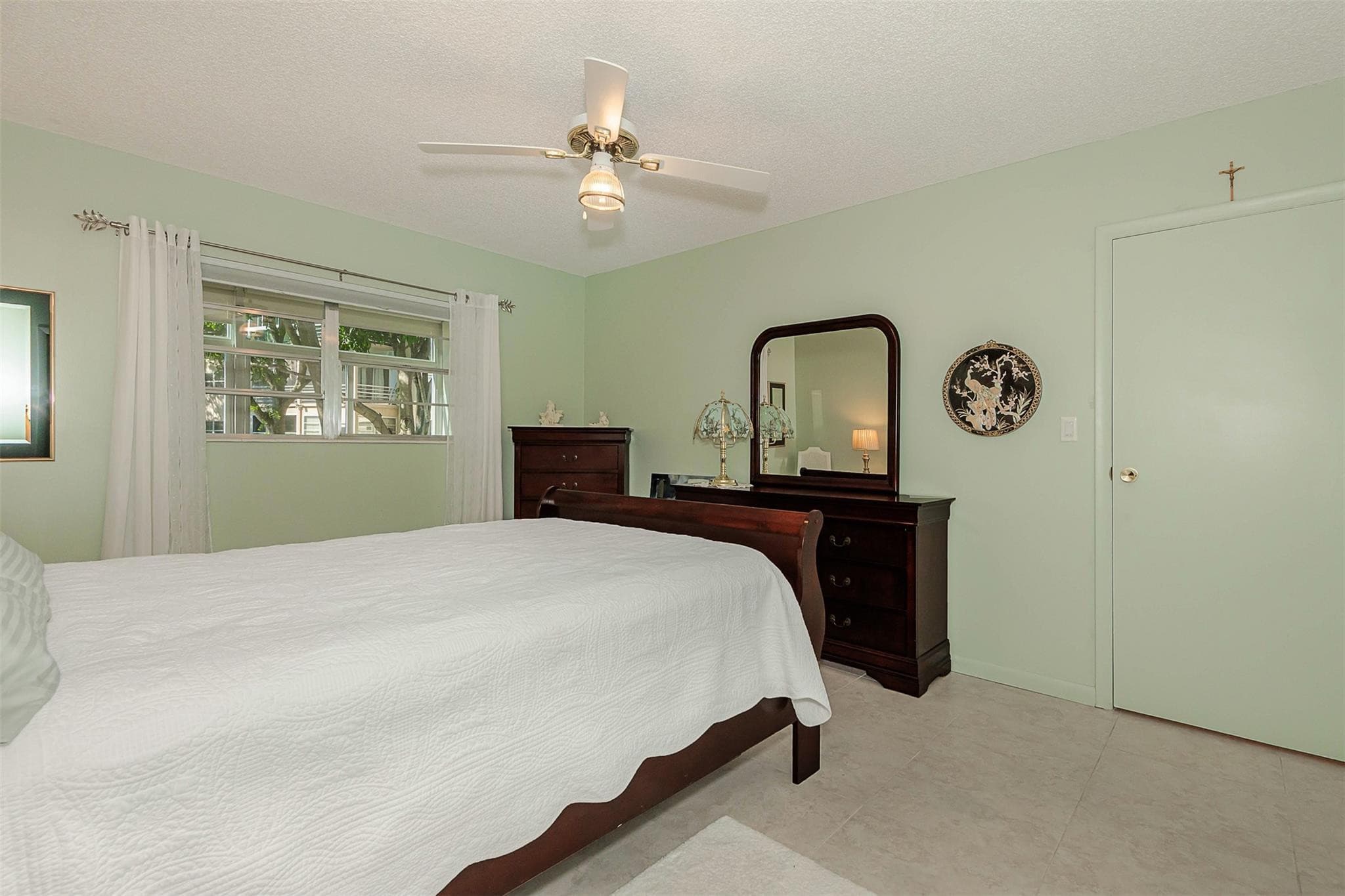3431 NW 50th Avenue 104, Lauderdale Lakes, FL 33319 — photo 19 of 34