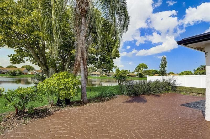 9387 Richmond Circle, Boca Raton, FL 33434 — photo 13 of 15