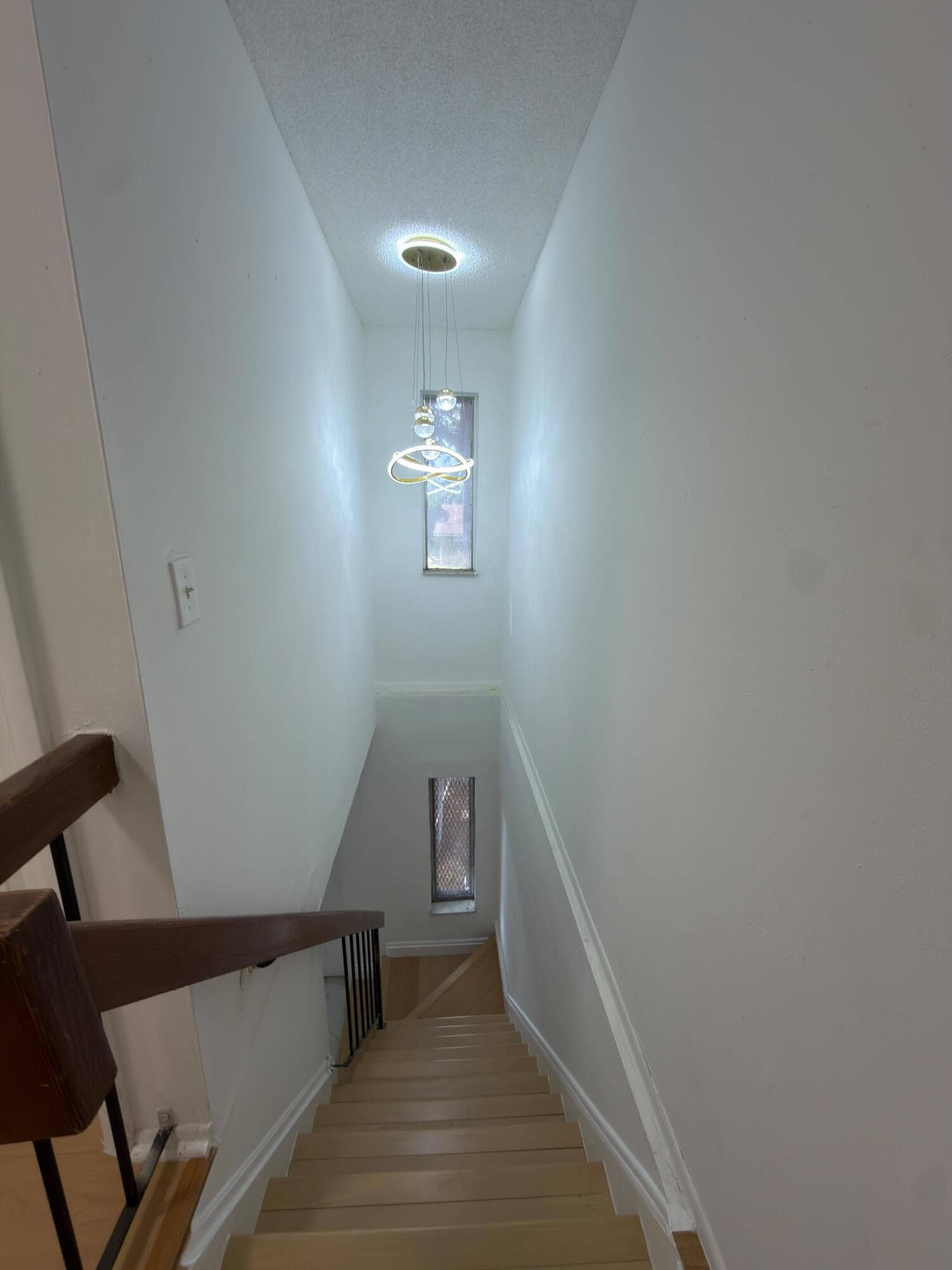 5702 NW 22nd Court 28-b, Lauderhill, FL 33313 — photo 20 of 36