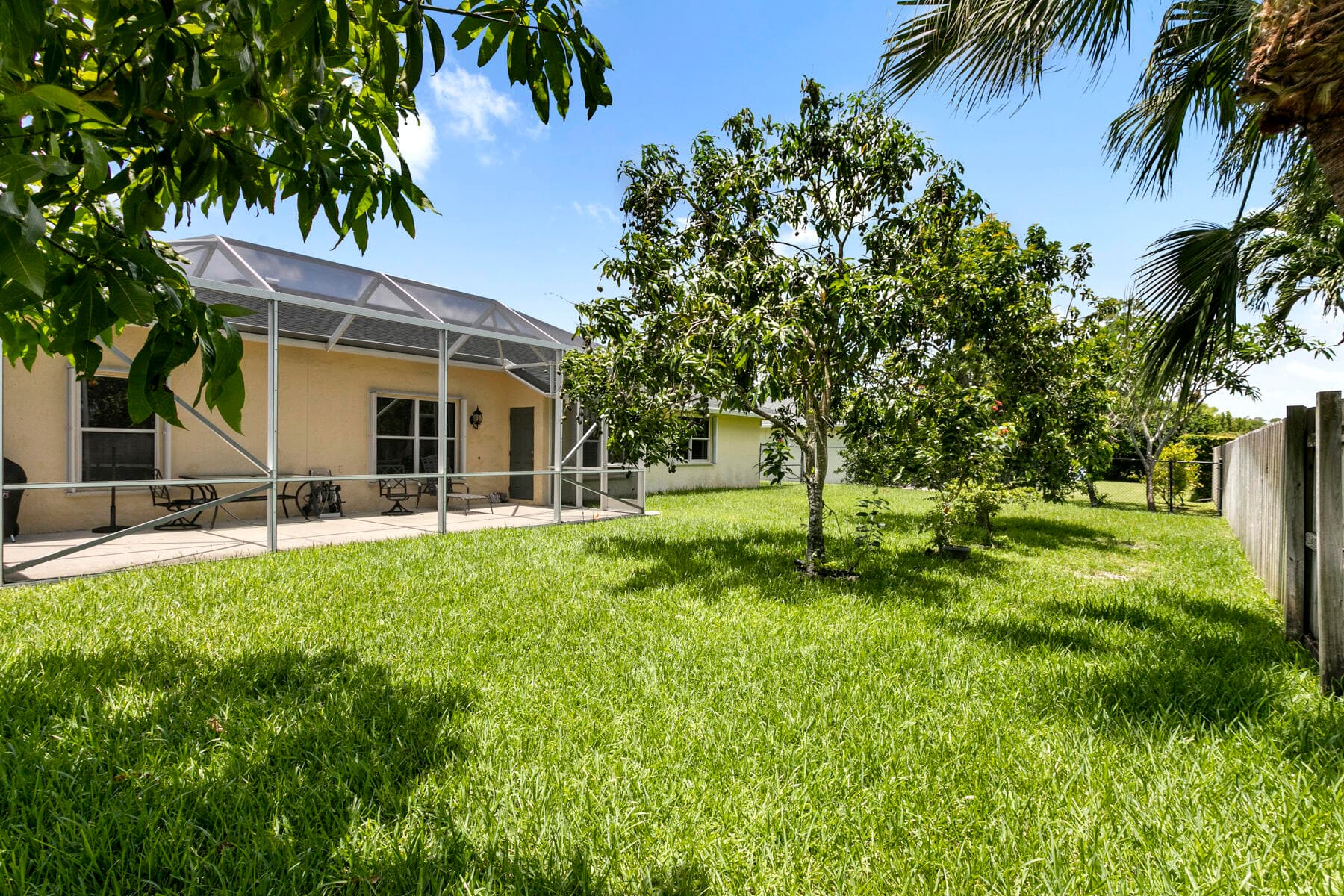 106 Venetian Lane, Royal Palm Beach, FL 33411 — photo 19 of 26
