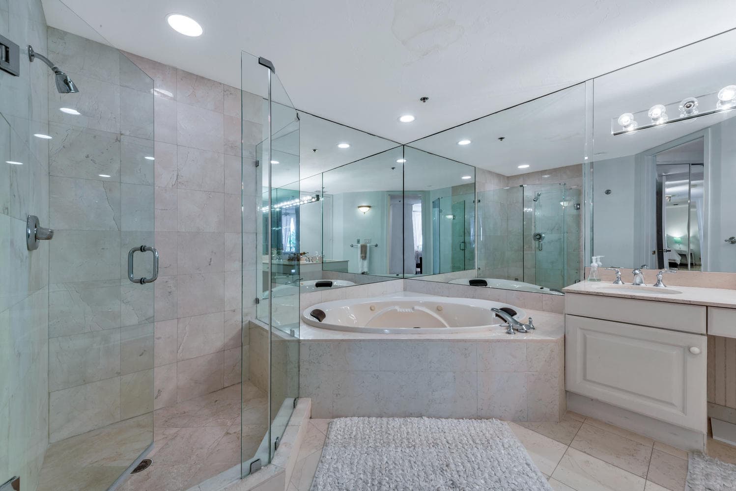 530 Ocean Drive 202, Juno Beach, FL 33408 — photo 13 of 24