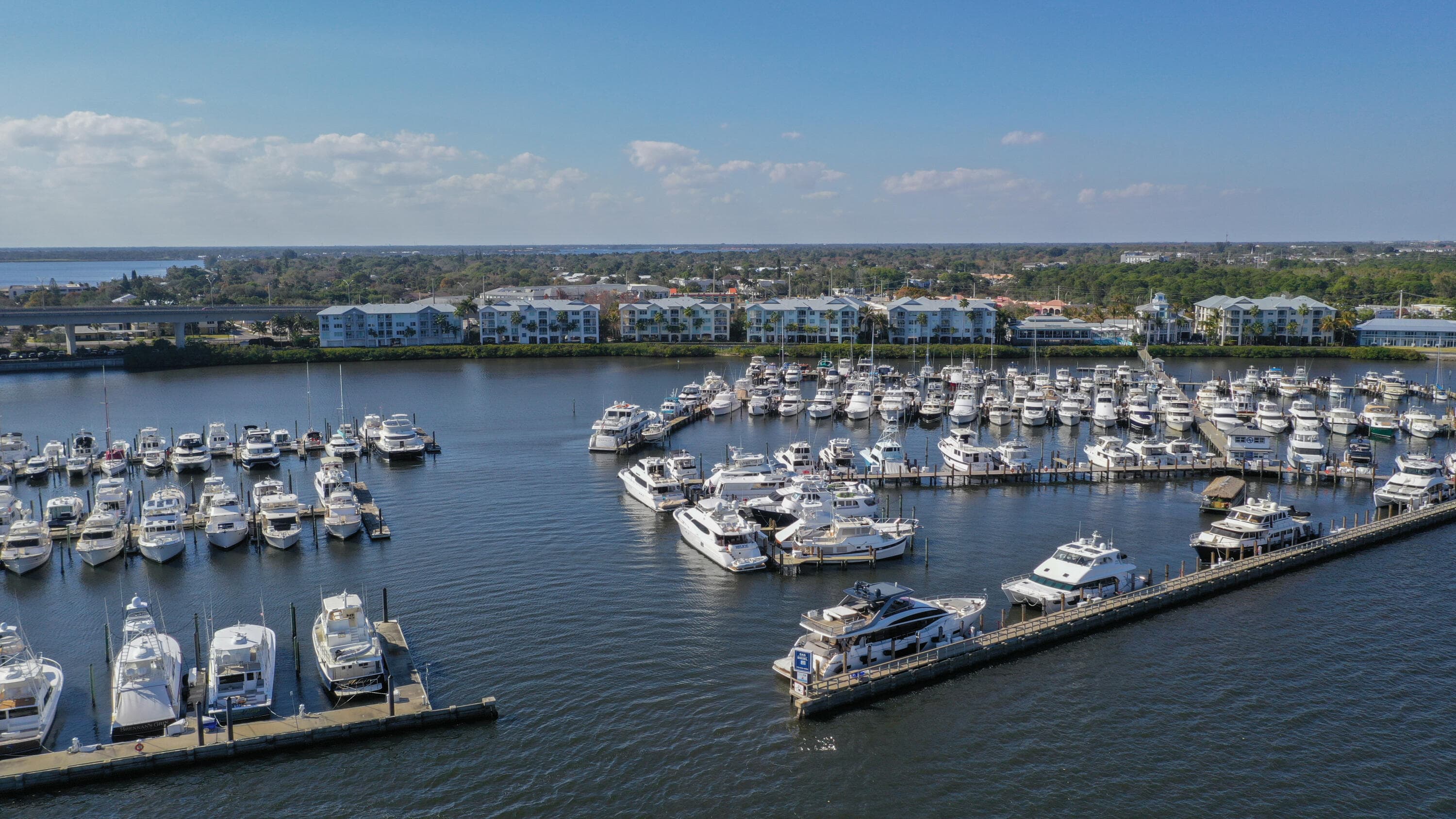 975 NW Flagler Avenue 206, Stuart, FL 34994 — photo 1 of 57