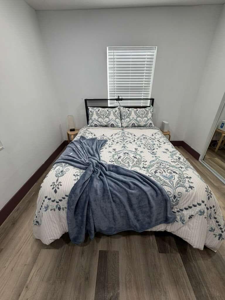 325 NW 135th Street, North Miami, FL 33168 — photo 4 of 19