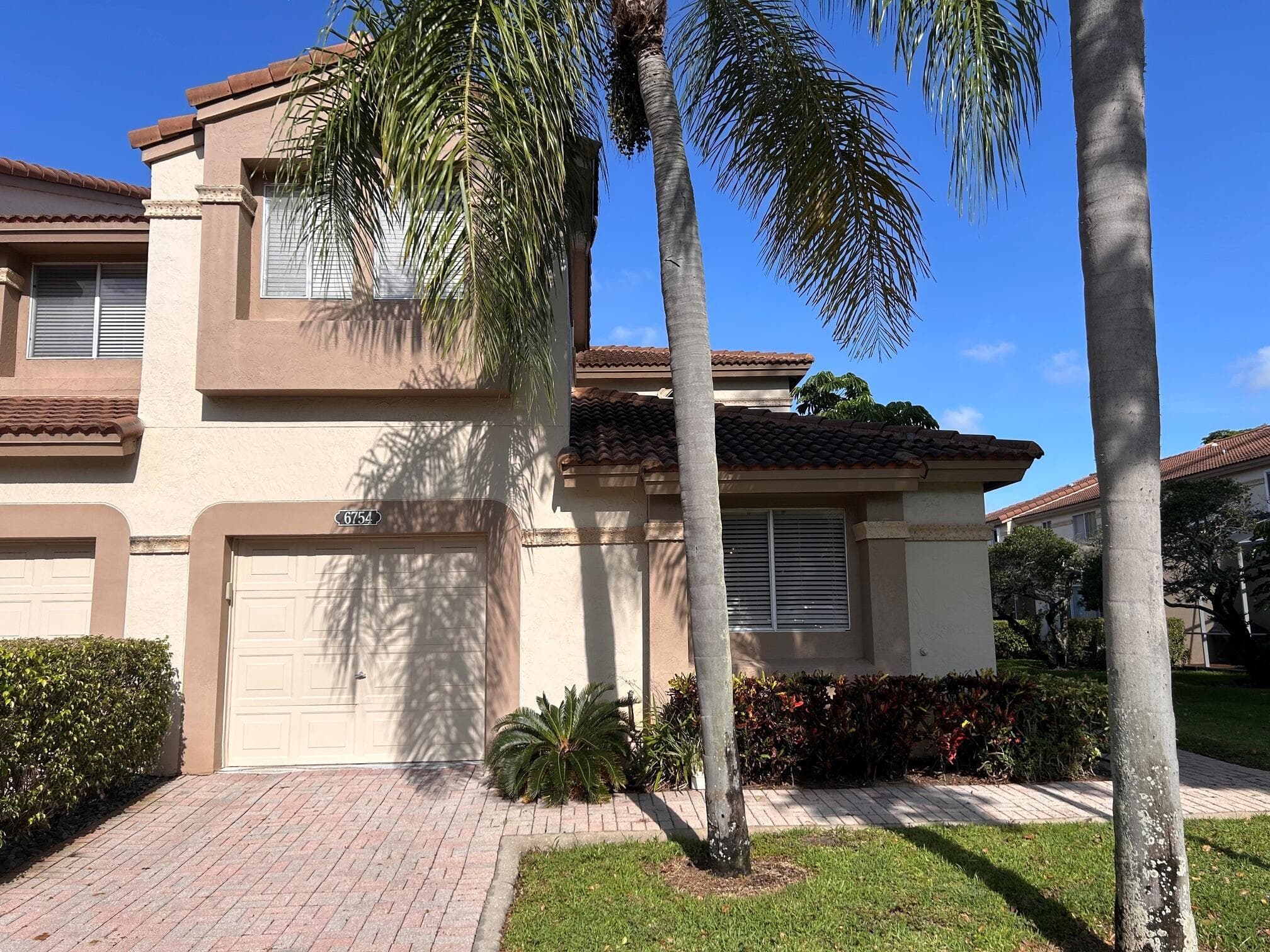 6754 Via Regina, Boca Raton, FL 33433 — photo 1 of 28