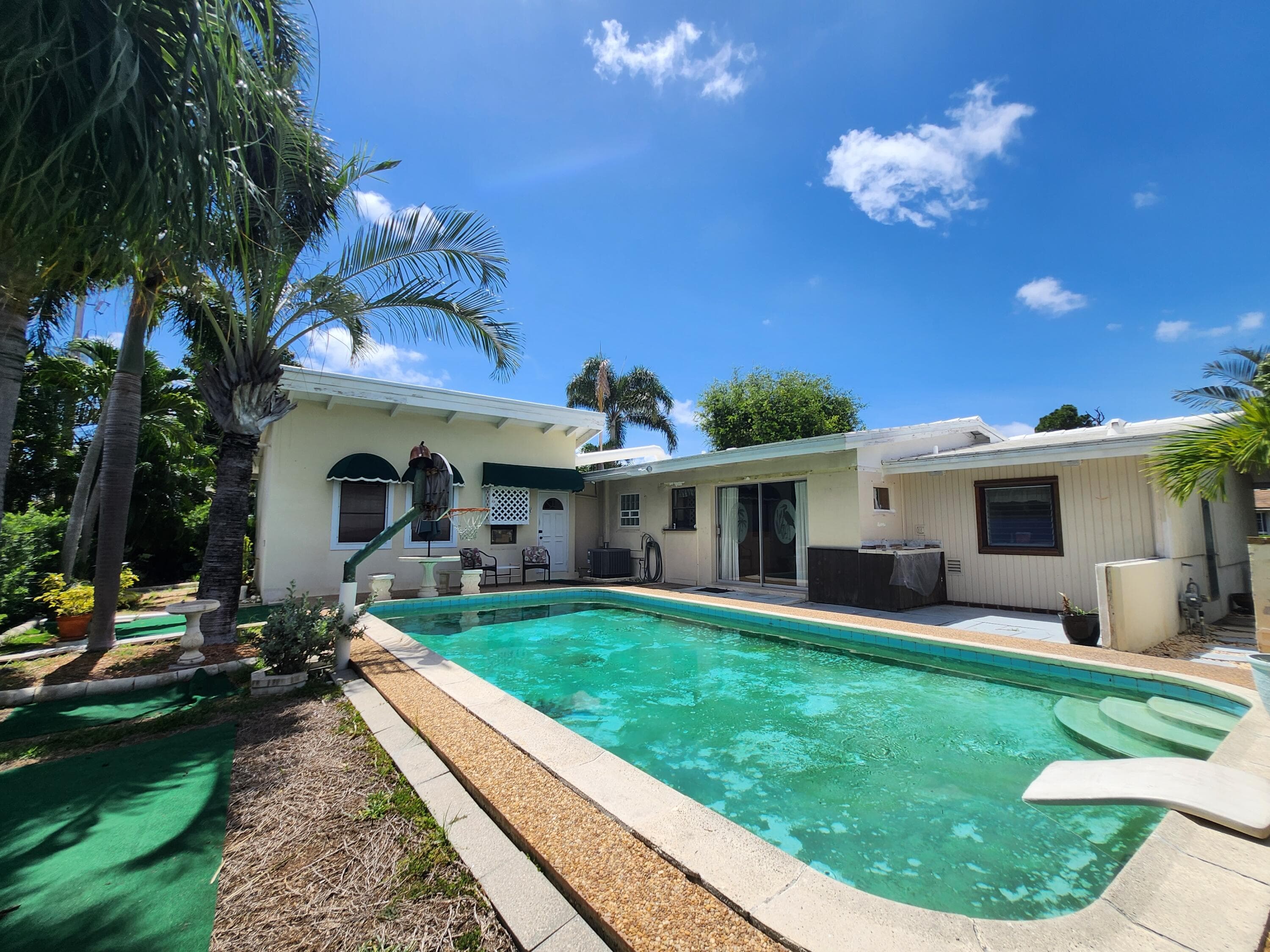 111 SE 7th Street, Pompano Beach, FL 33060 — photo 3 of 44