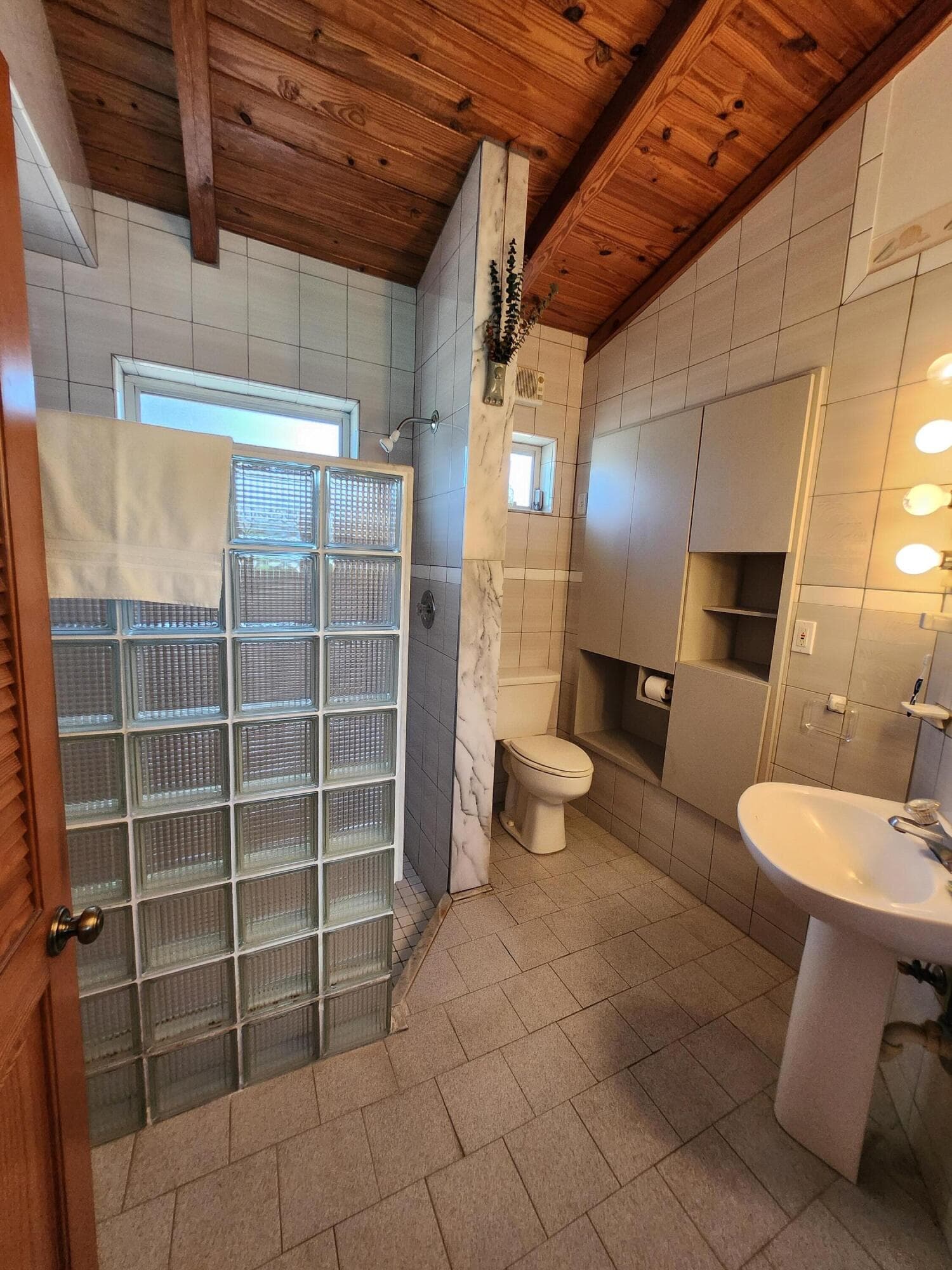 111 SE 7th Street, Pompano Beach, FL 33060 — photo 38 of 44