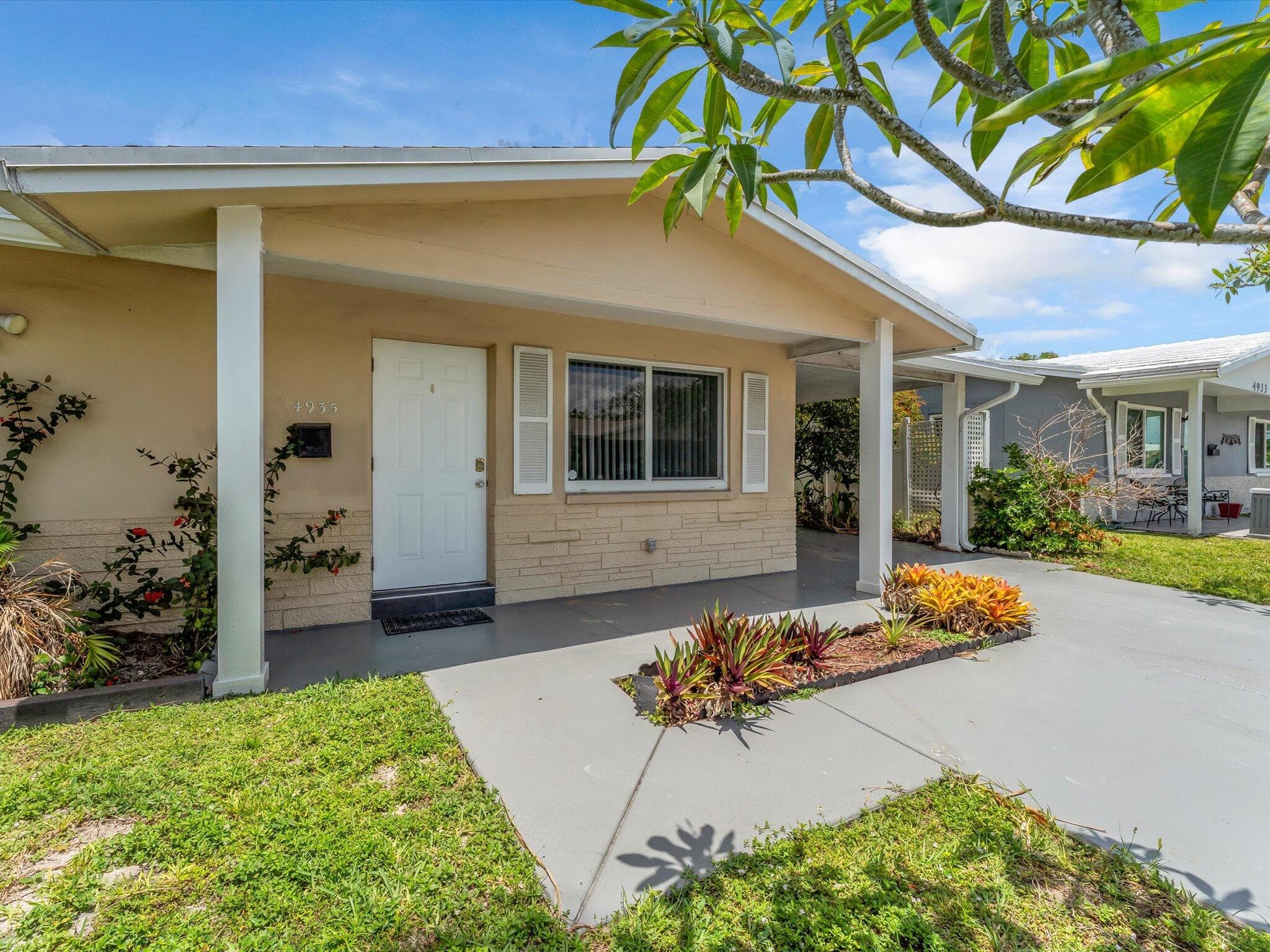 4935 NW 54th Street, Tamarac, FL 33319 — photo 3 of 28