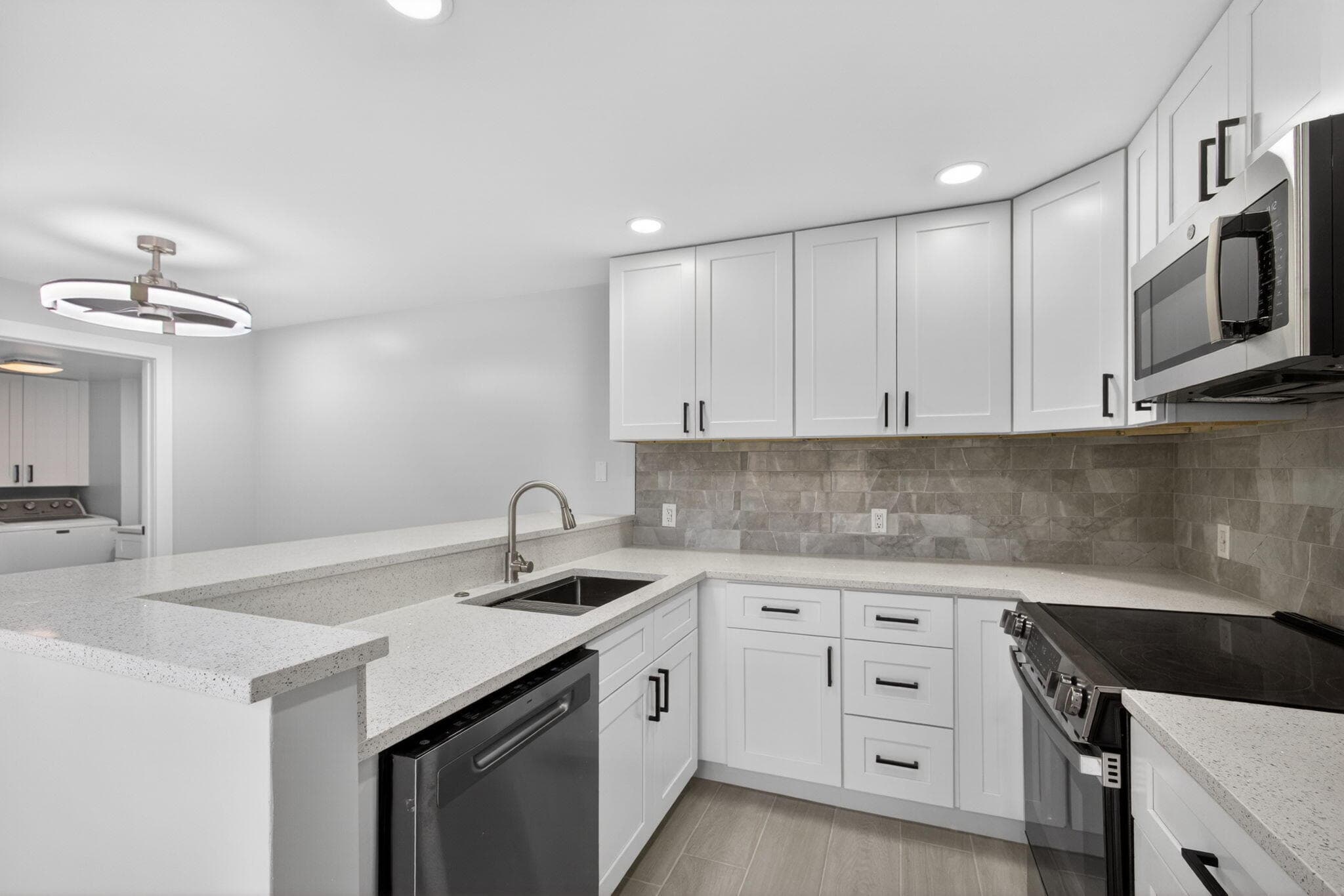 183 Charter Way, West Palm Beach, FL 33407 — photo 12 of 41