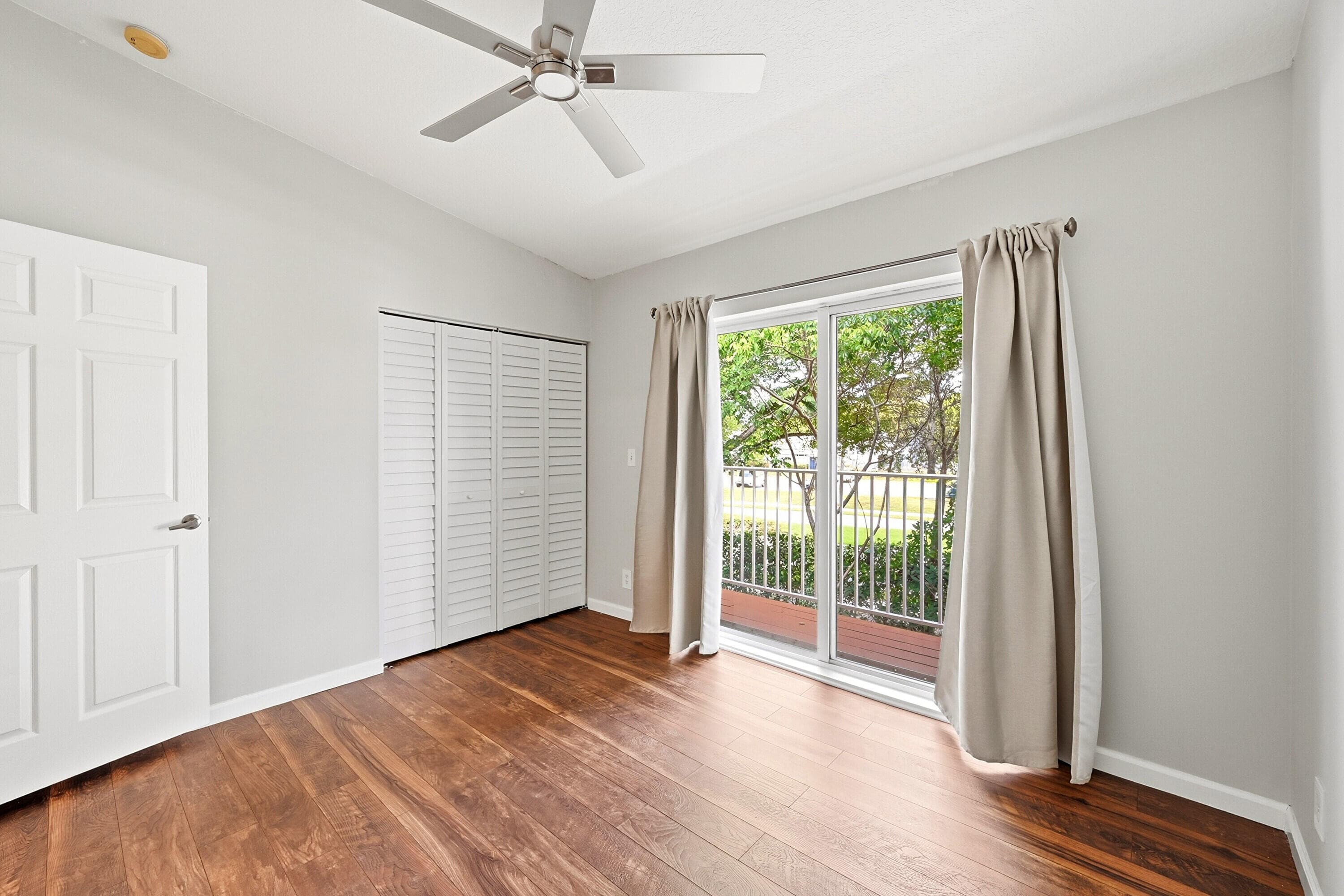 8464 Lagos De Campo Boulevard, Tamarac, FL 33321 — photo 17 of 43