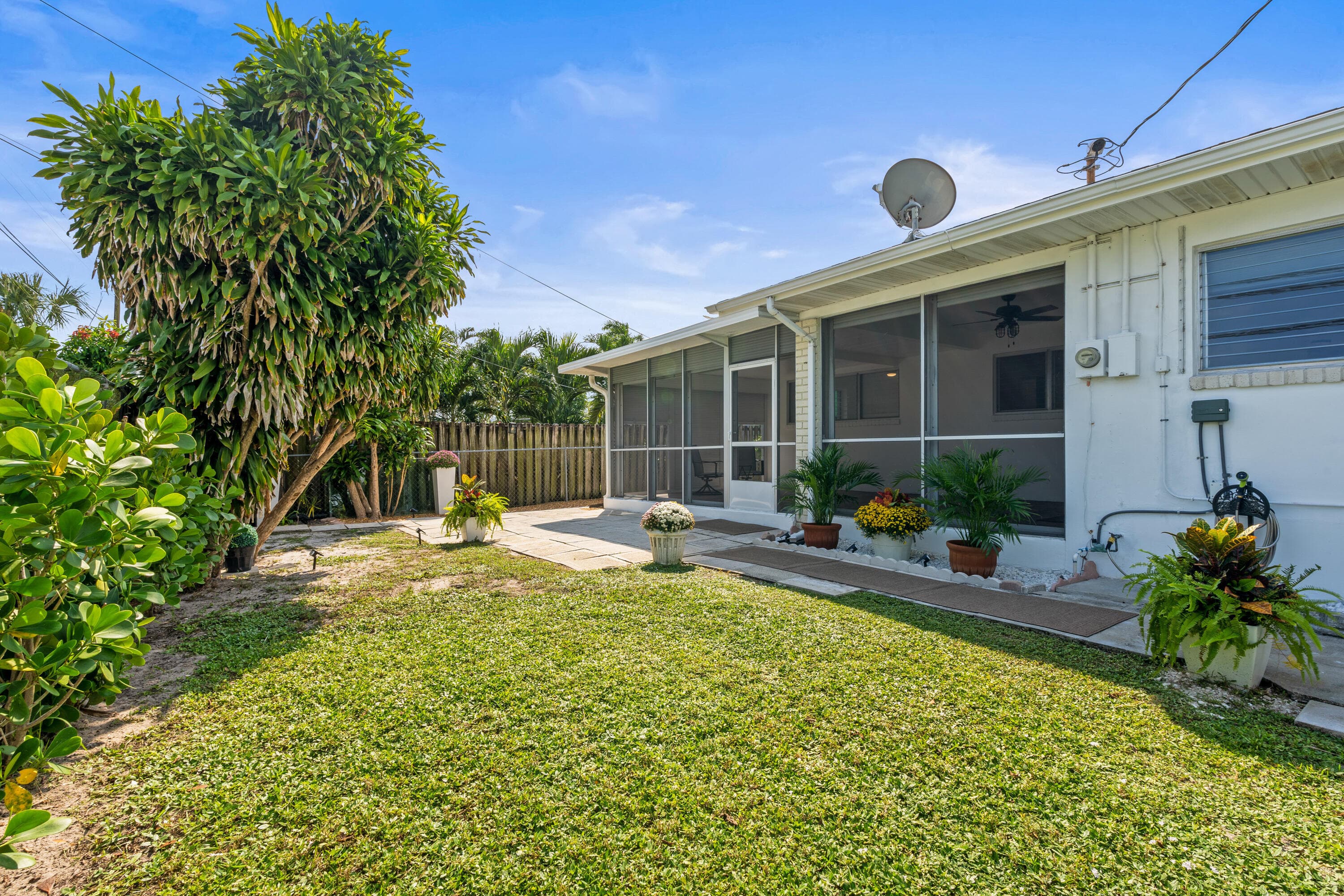 1428 N M Street, Lake Worth, FL 33460 — photo 23 of 29