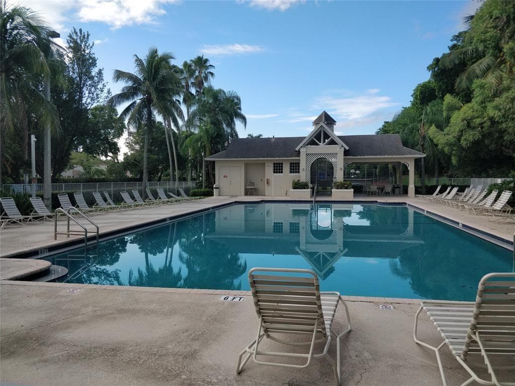7913 Sanibel Drive 7913, Tamarac, FL 33321 — photo 13 of 13