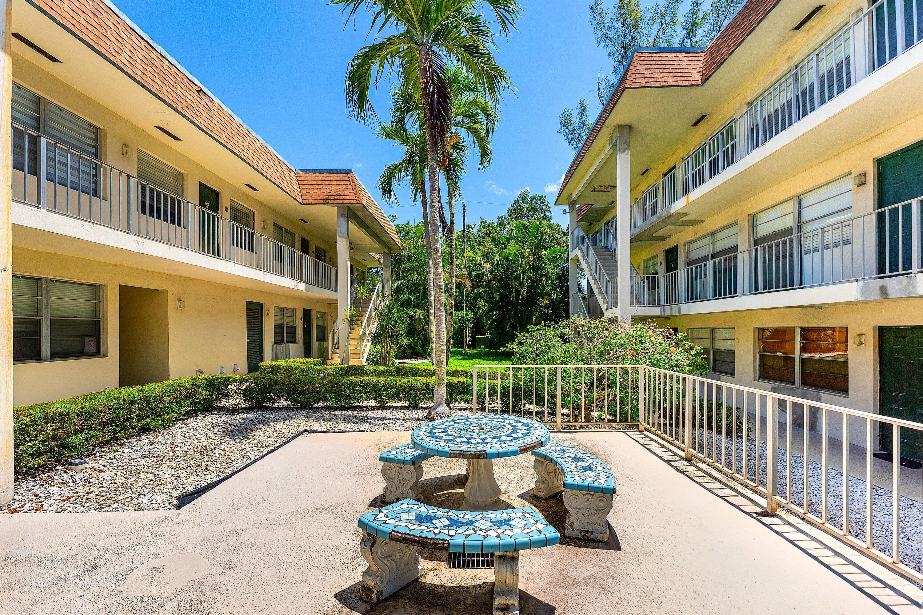 340 NW 19th Street 2020, Boca Raton, FL 33432 — photo 1 of 17