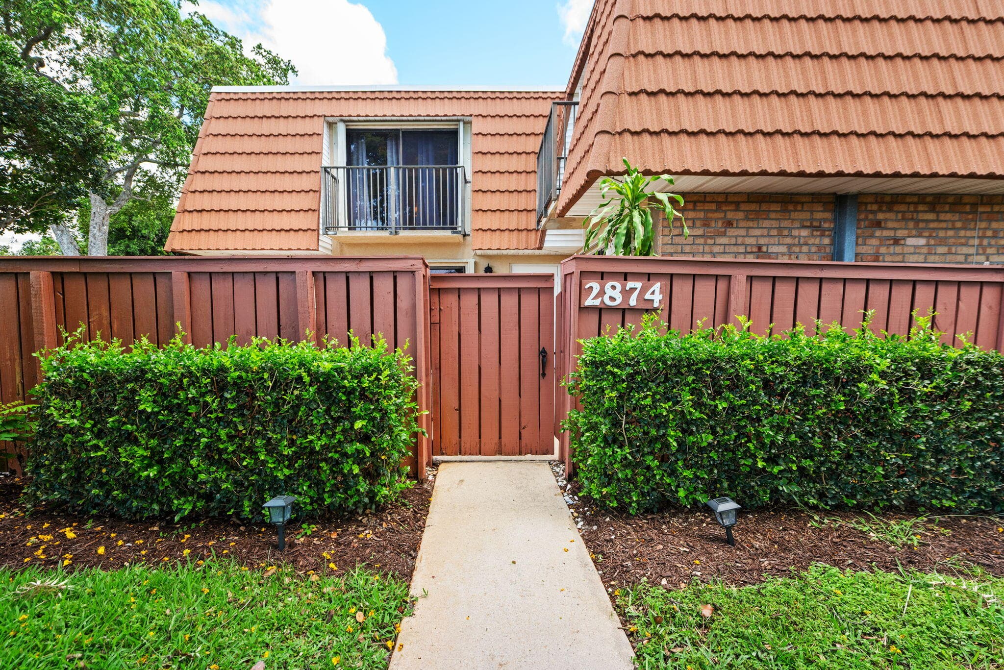 2874 Waterford Drive S, Deerfield Beach, FL 33442 — photo 2 of 26