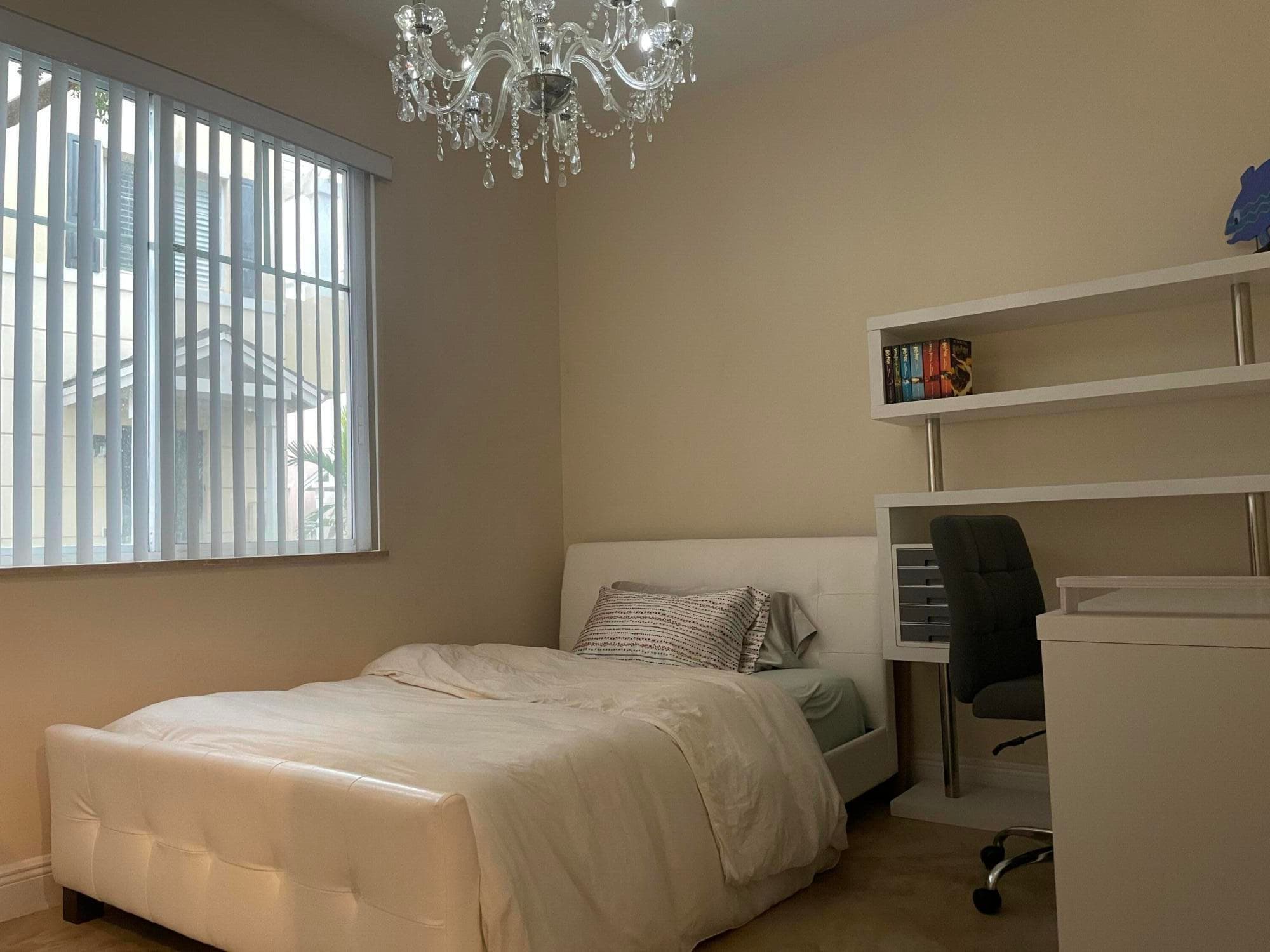 552 NW 39th Circle N, Boca Raton, FL 33431 — photo 12 of 32