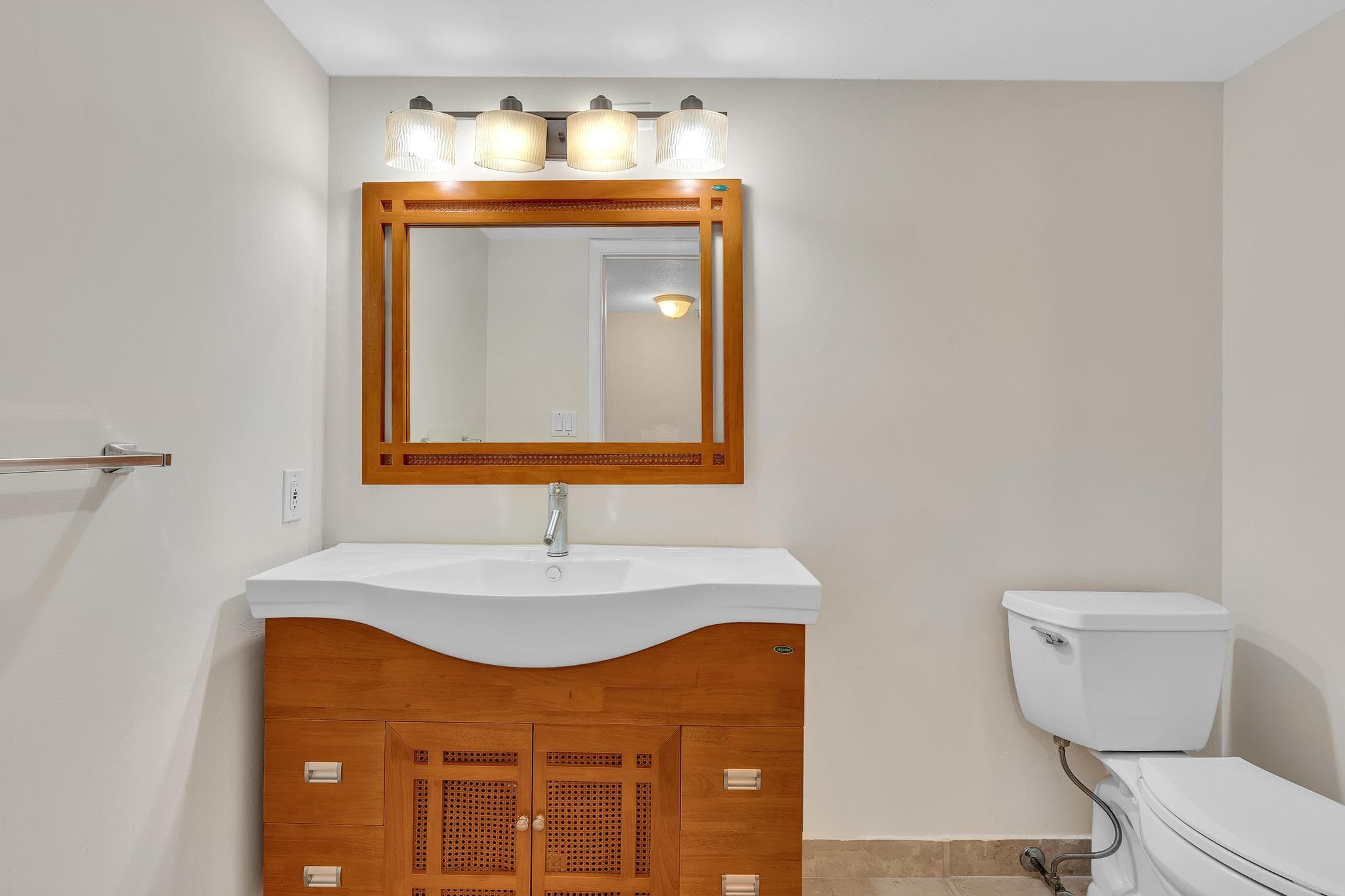 7564 Regency Lake Drive 202, Boca Raton, FL 33433 — photo 41 of 80