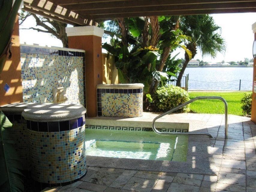 140 Yacht Club Way 206, Hypoluxo, FL 33462 — photo 16 of 29