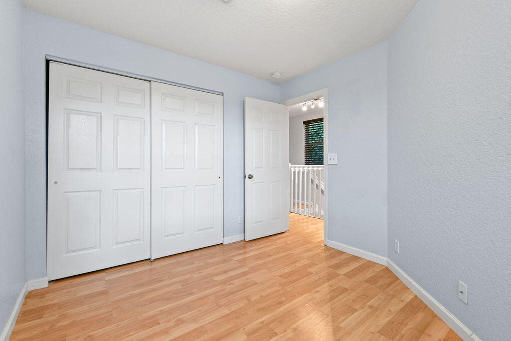 952 Summit Lake Drive, West Palm Beach, FL 33406 — photo 29 of 37