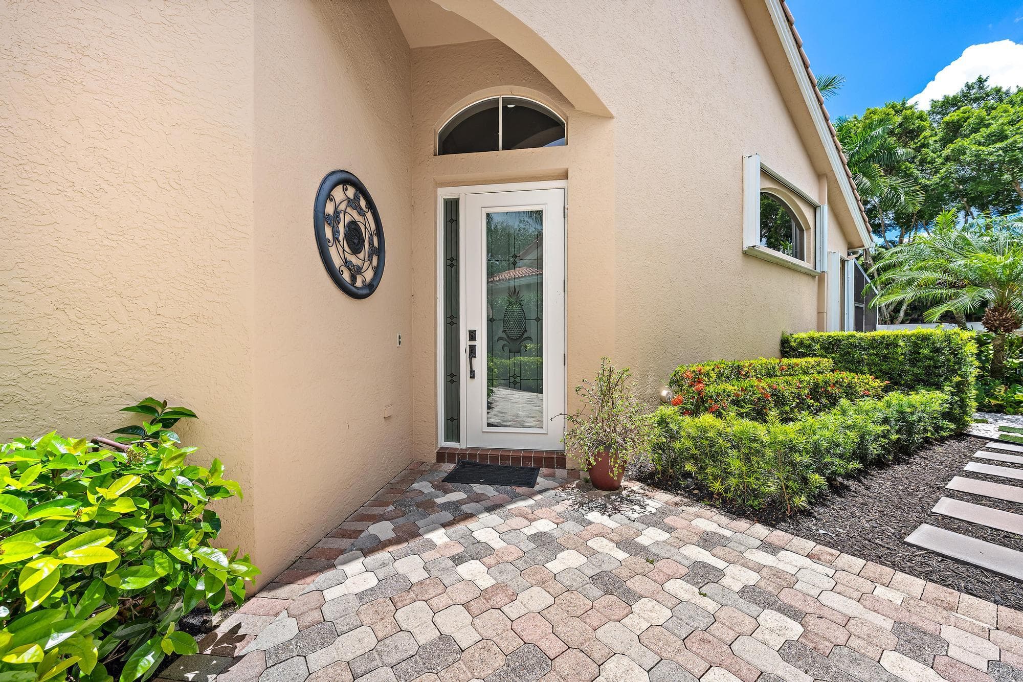 8164 Sandpiper Way, West Palm Beach, FL 33412 — photo 5 of 51