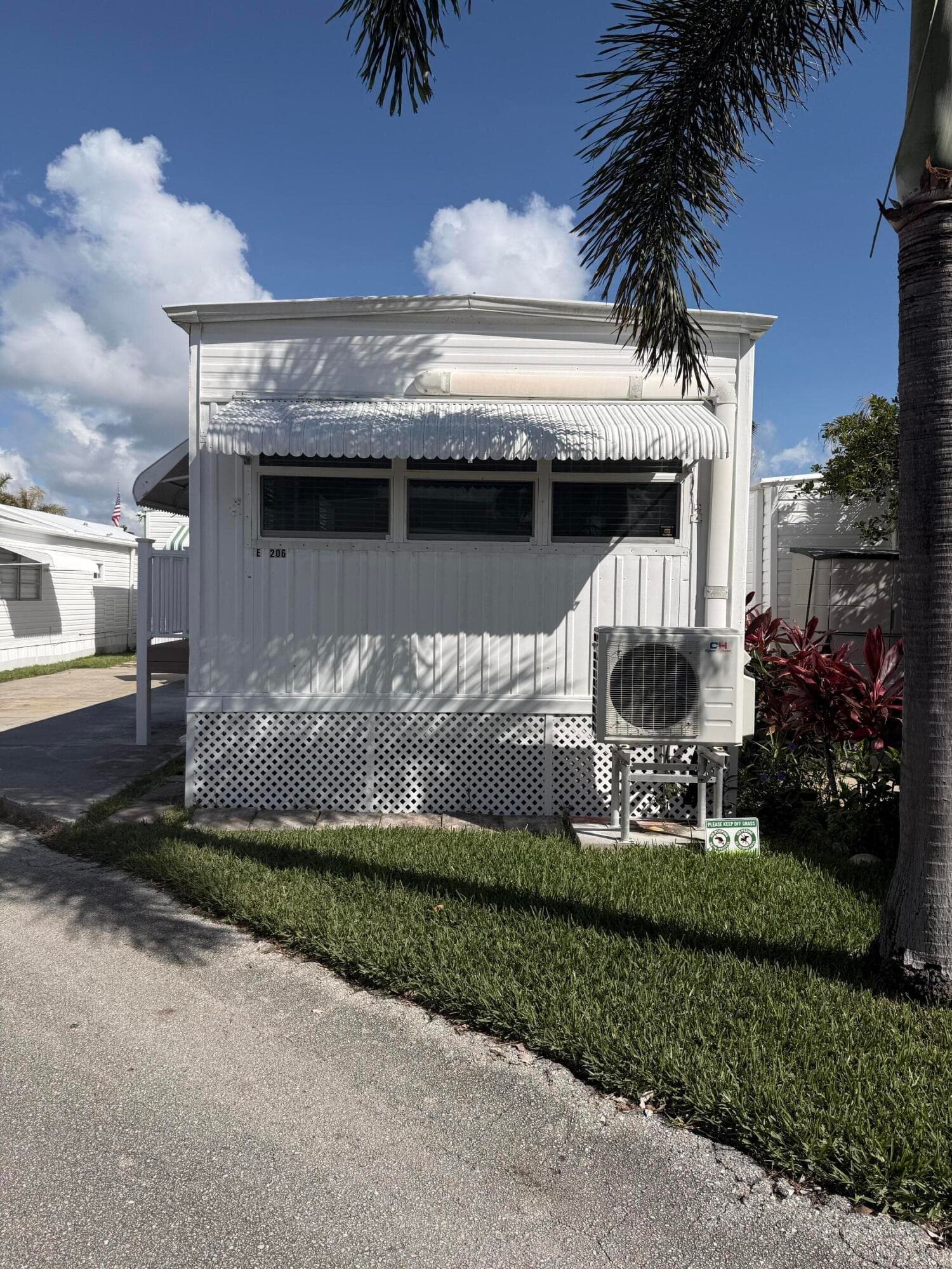 206 Eagle Drive E, Briny Breezes, FL 33435 — photo 12 of 20