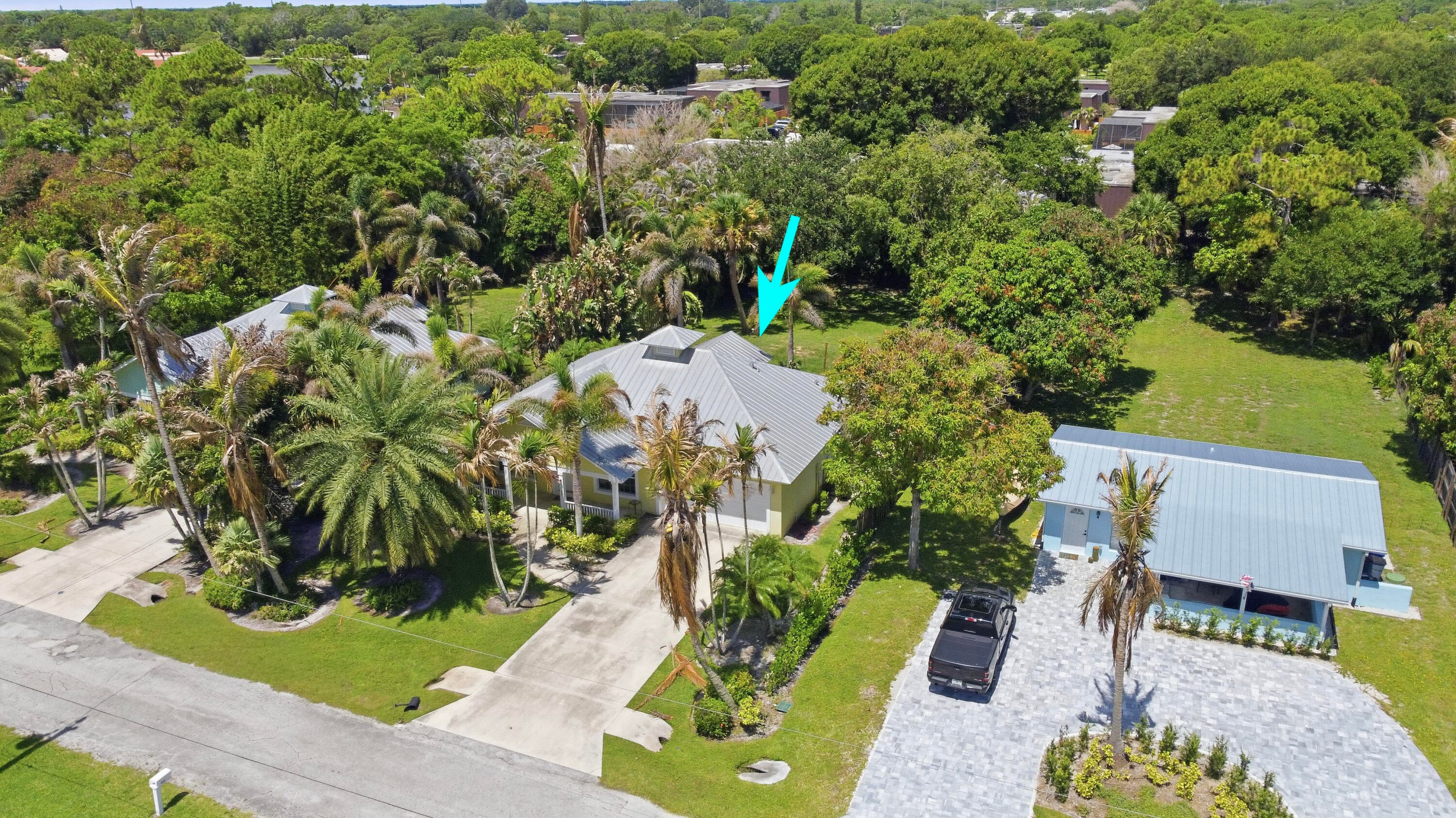 5802 SE Wesley Avenue, Stuart, FL 34997 — photo 12 of 31