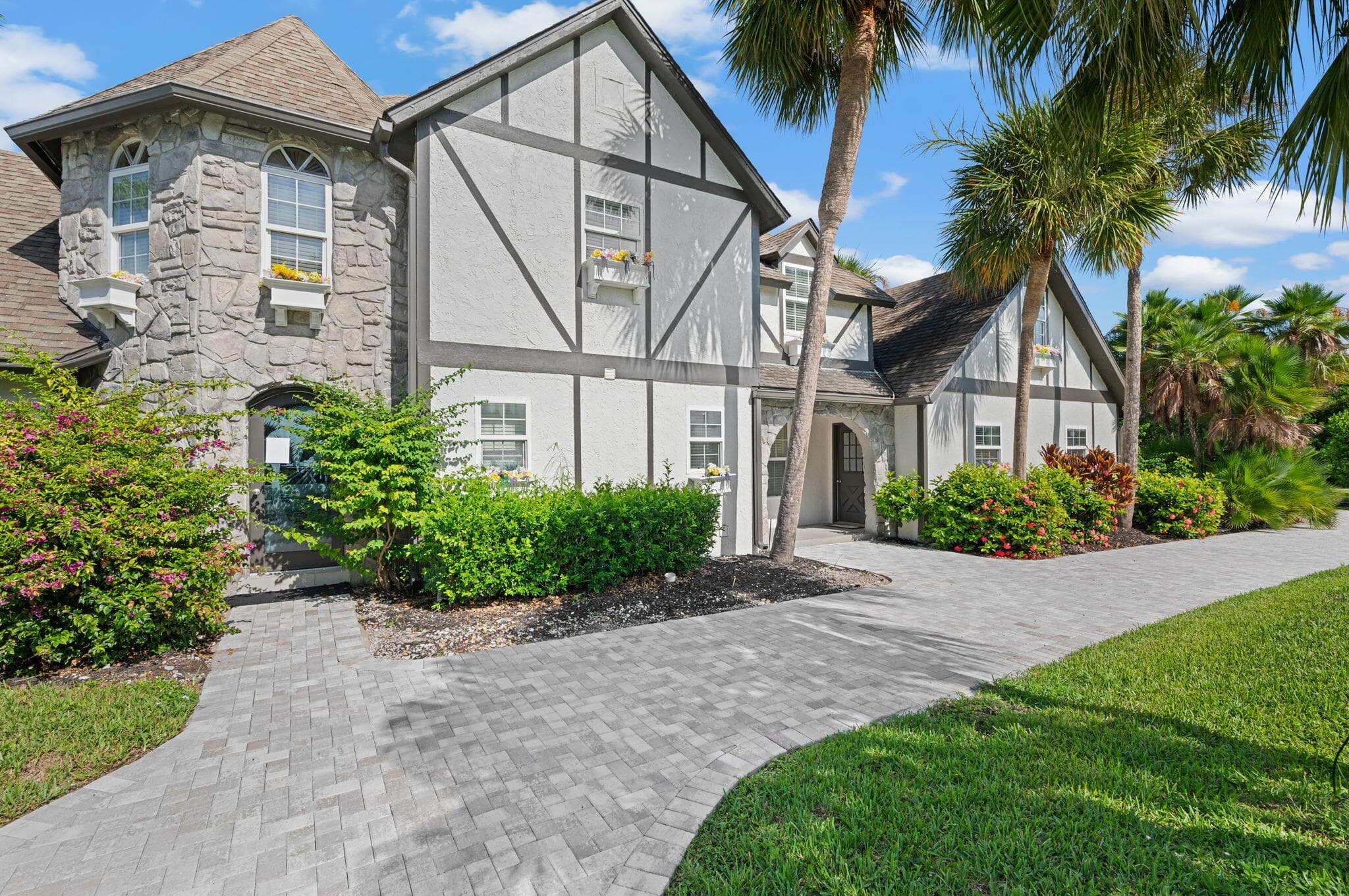 121 Queen Eugenia Court, Hutchinson Island, FL 34949 — photo