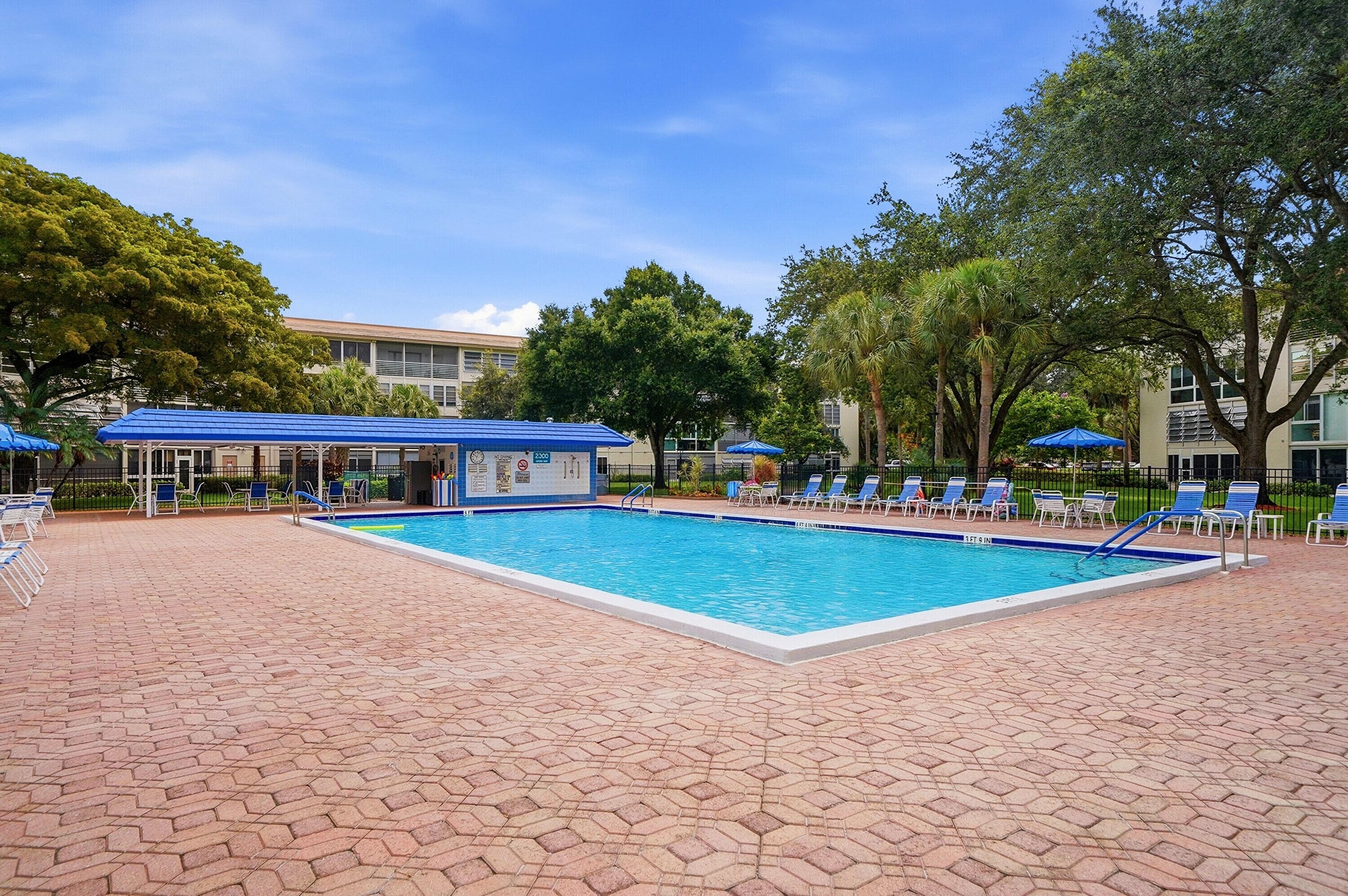 2302 Lucaya Lane E1, Coconut Creek, FL 33066 — photo 12 of 32