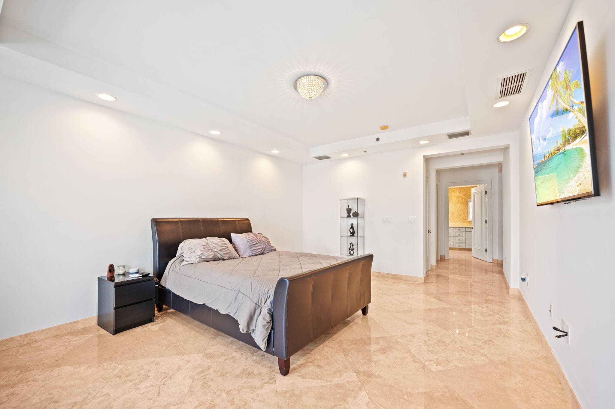 48 Hendricks Isle 2a-a, Fort Lauderdale, FL 33301 — photo 18 of 38