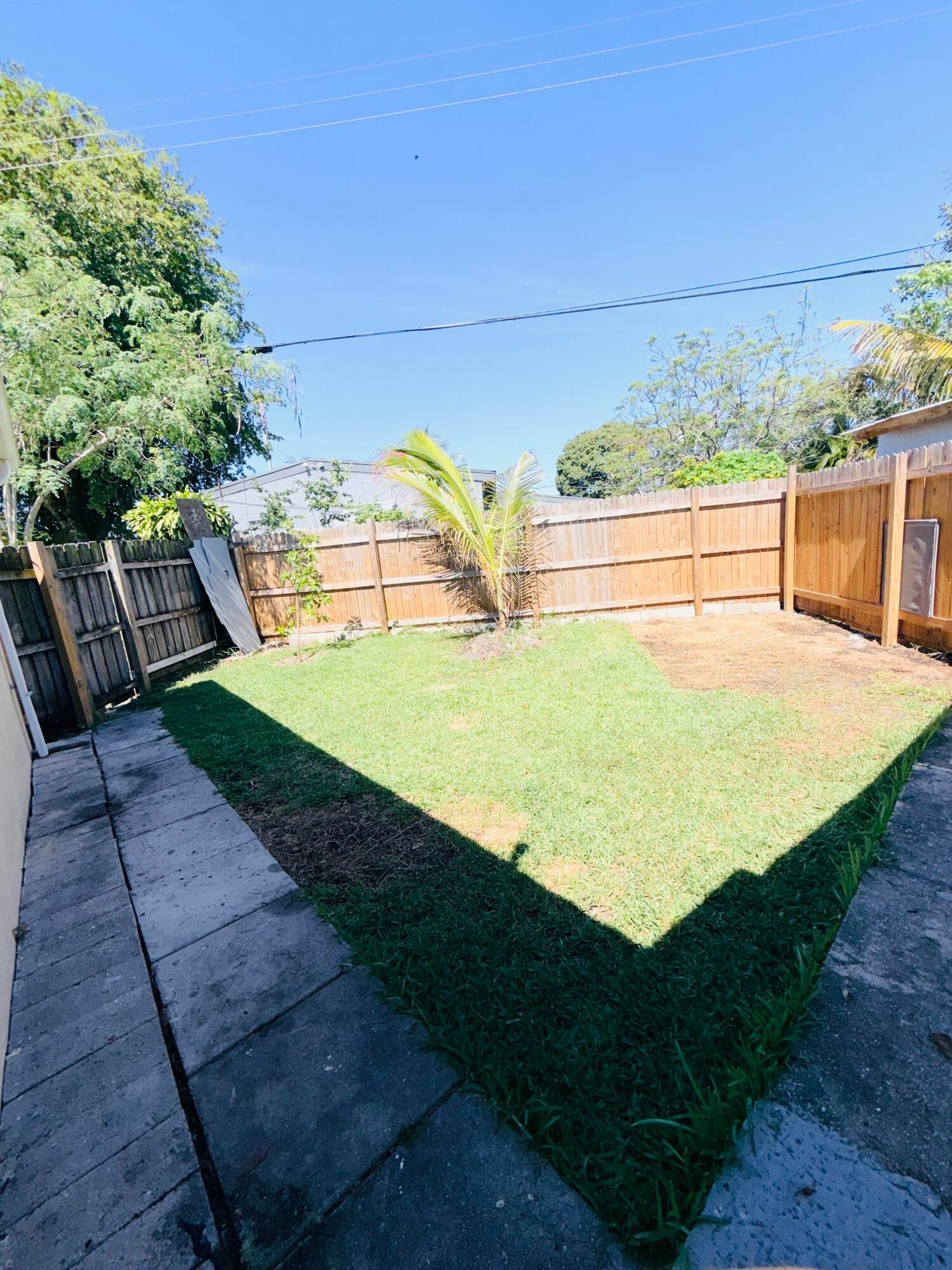 5755 Winfield Boulevard, Margate, FL 33063 — photo 6 of 10