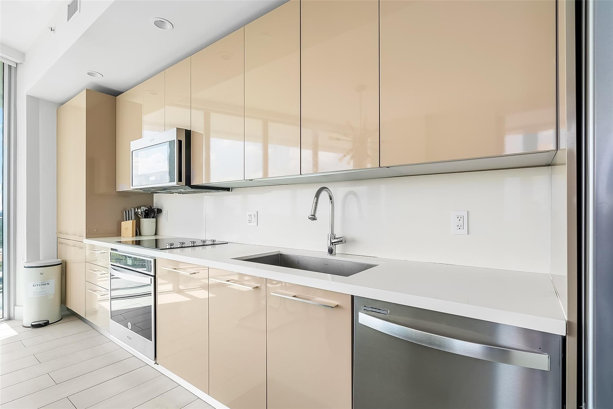 2000 Metropica Way 1410, Sunrise, FL 33323 — photo 3 of 46