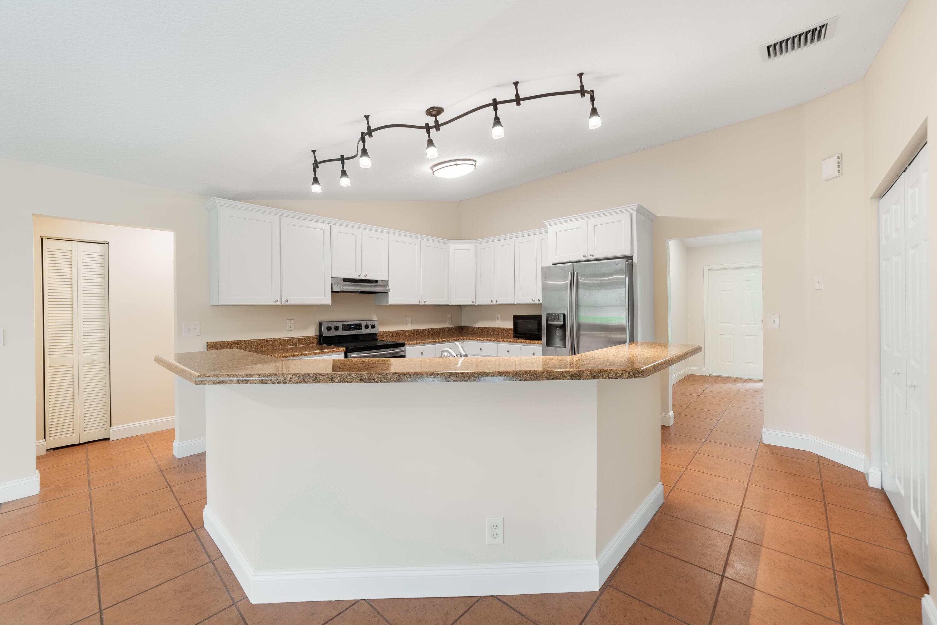 15359 97th Road N, West Palm Beach, FL 33412 — photo 17 of 55