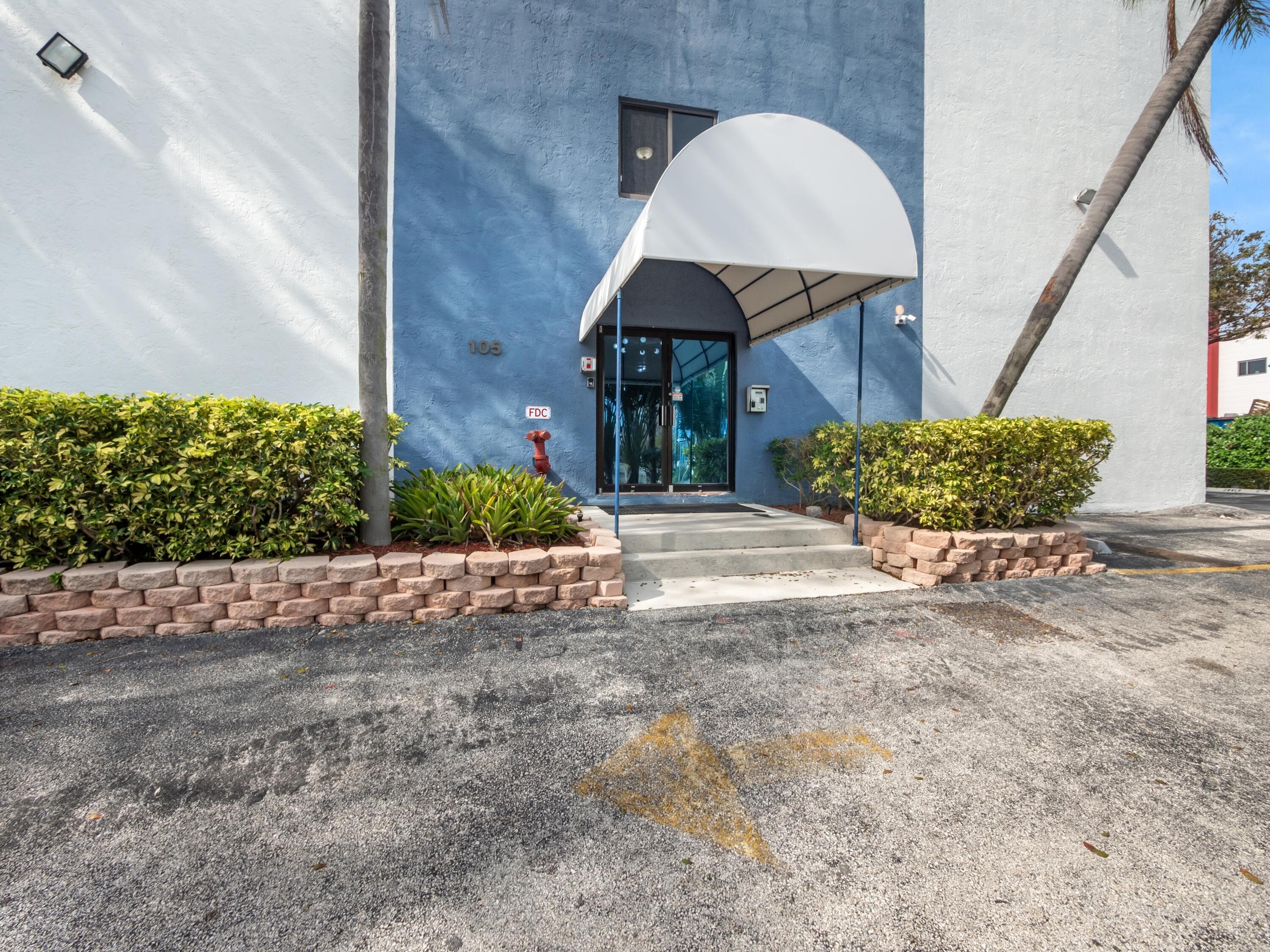 105 S Riverside Drive 402, Pompano Beach, FL 33062 — photo 5 of 43