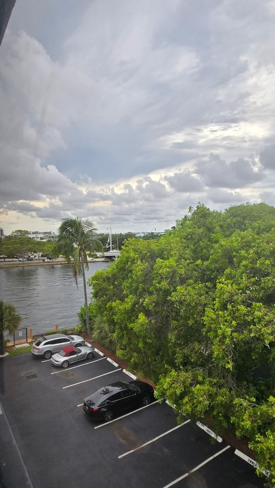 105 S Riverside Drive 402, Pompano Beach, FL 33062 — photo 31 of 43