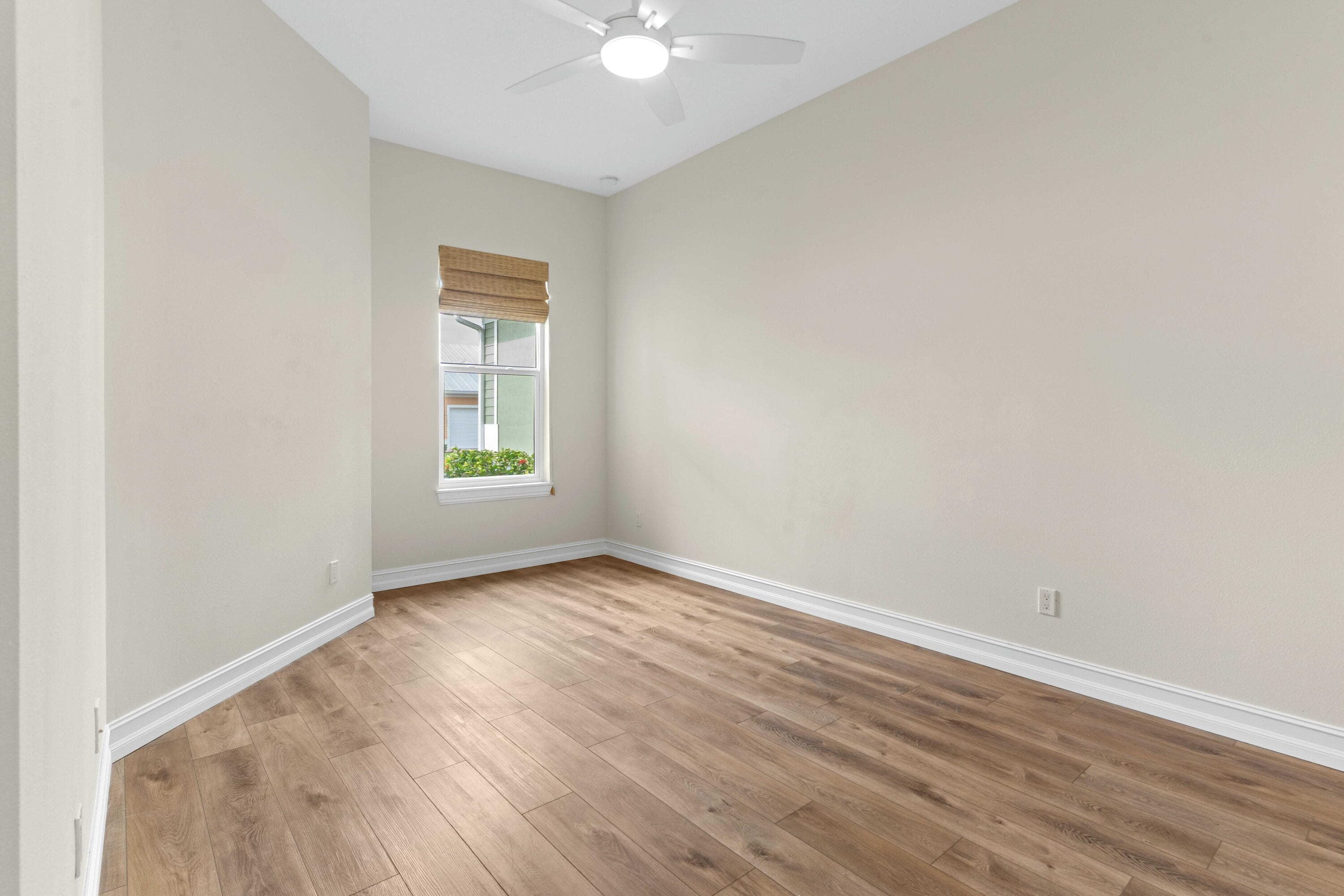 2025 Bridgepointe Circle 118, Vero Beach, FL 32967 — photo 17 of 34