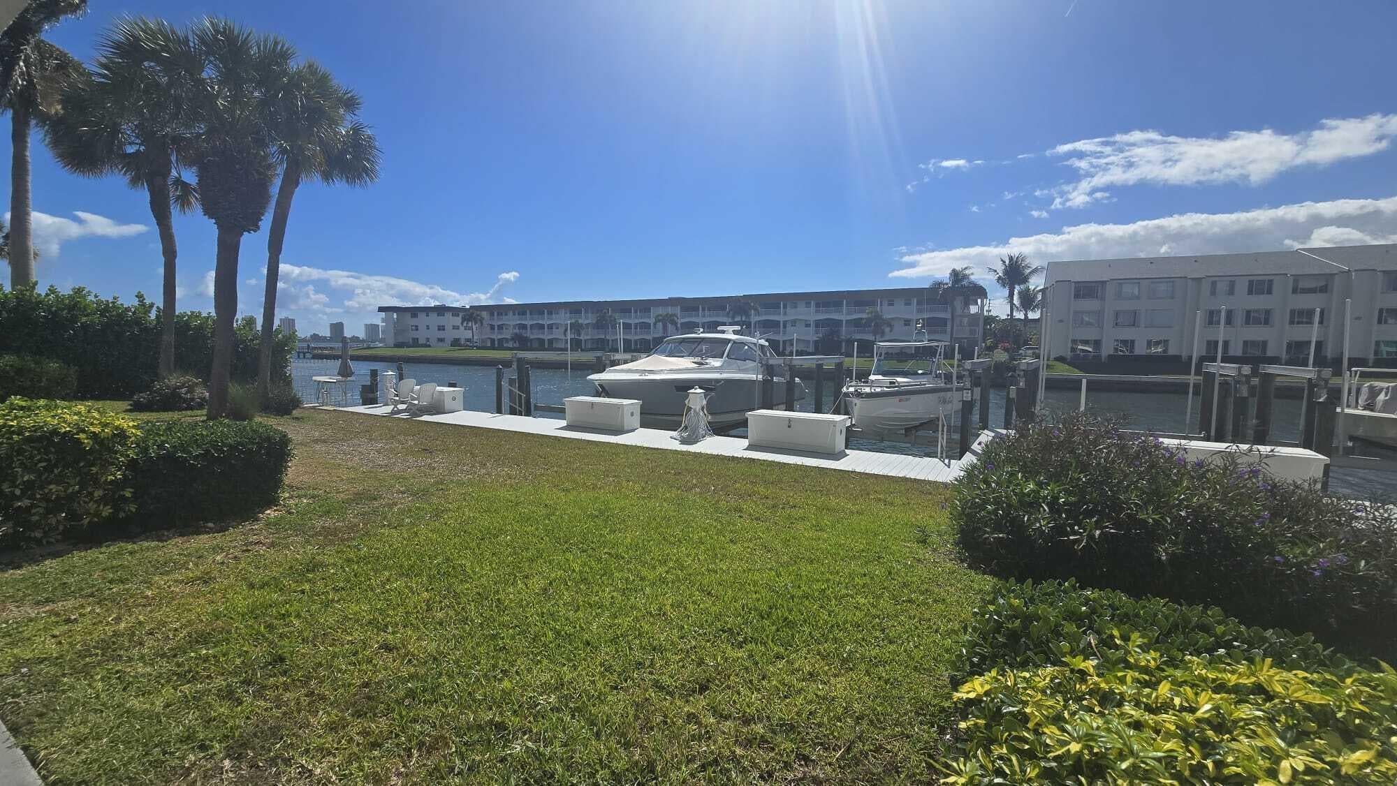 104 Paradise Harbour Boulevard 114, North Palm Beach, FL 33408 — photo 3 of 40