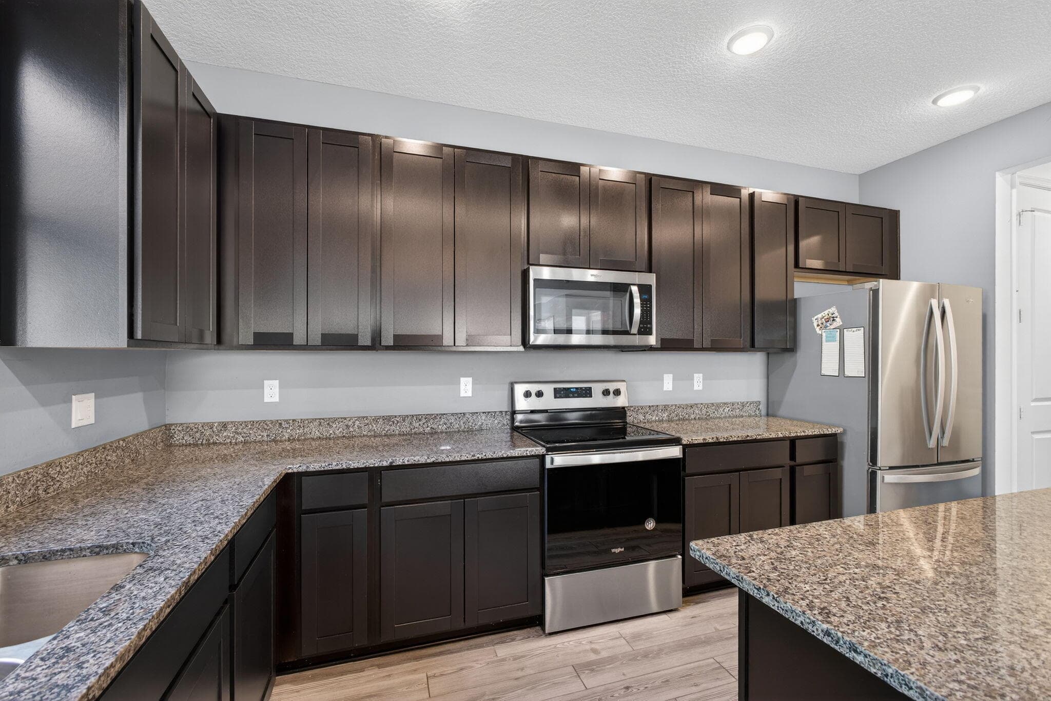 6607 Pointe Of Woods Drive, West Palm Beach, FL 33415 — photo 7 of 38