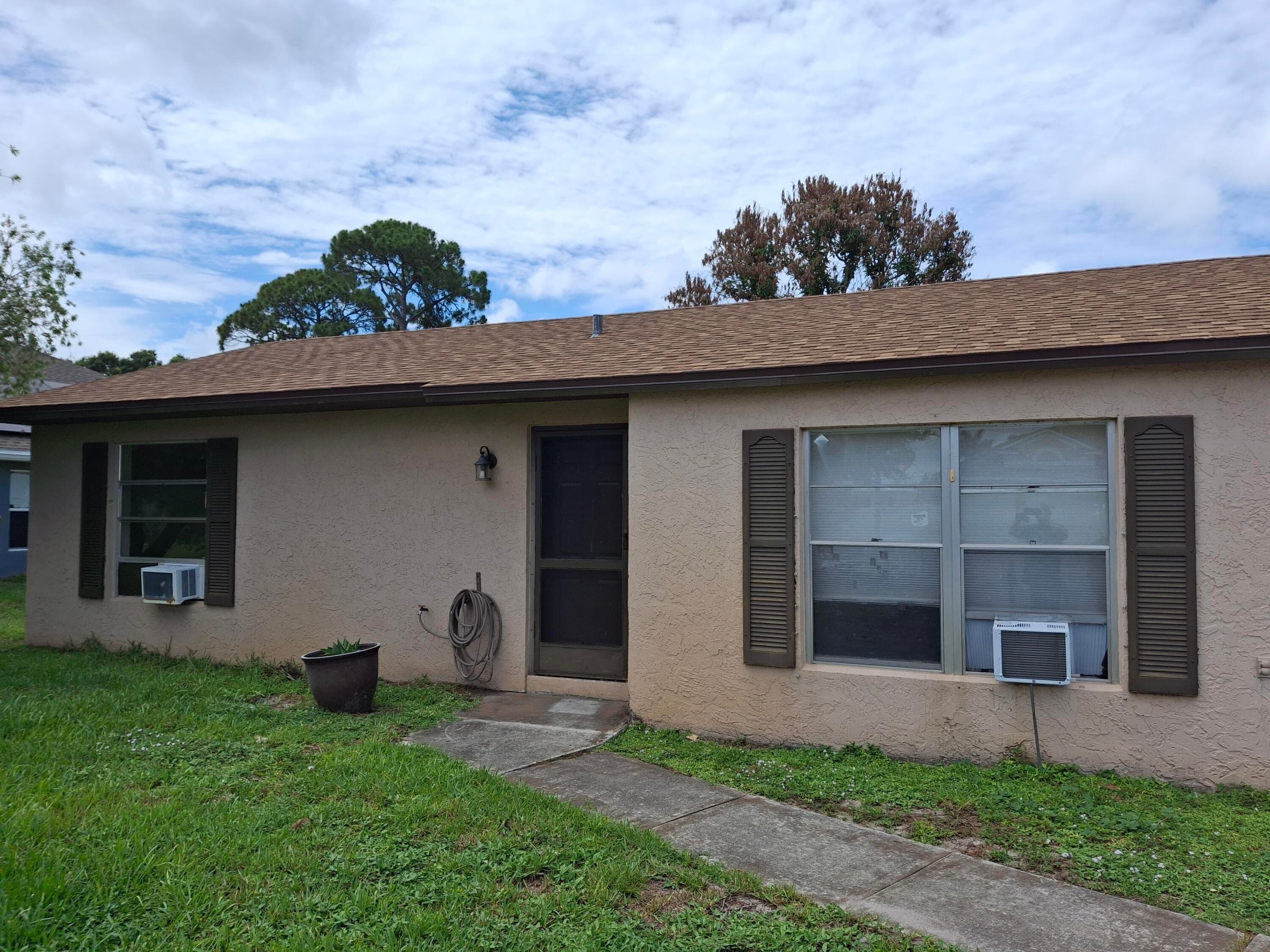 267 SW Moselle Avenue, Port St. Lucie, FL 34984 — photo 2 of 10