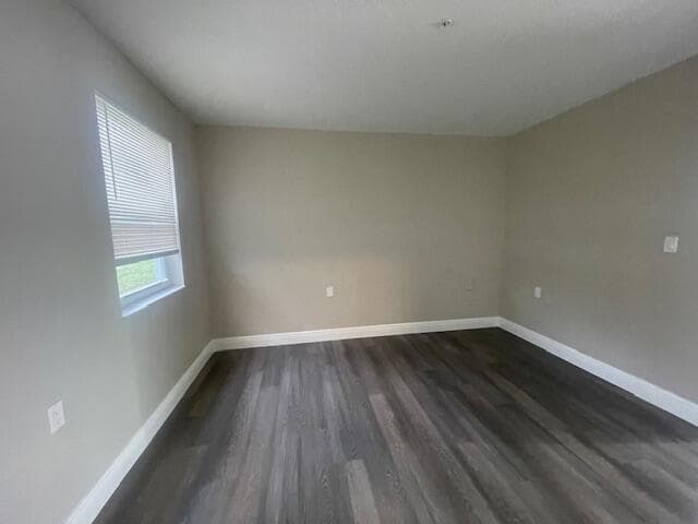 4393 Windsor Avenue 7, West Palm Beach, FL 33407 — photo 9 of 13