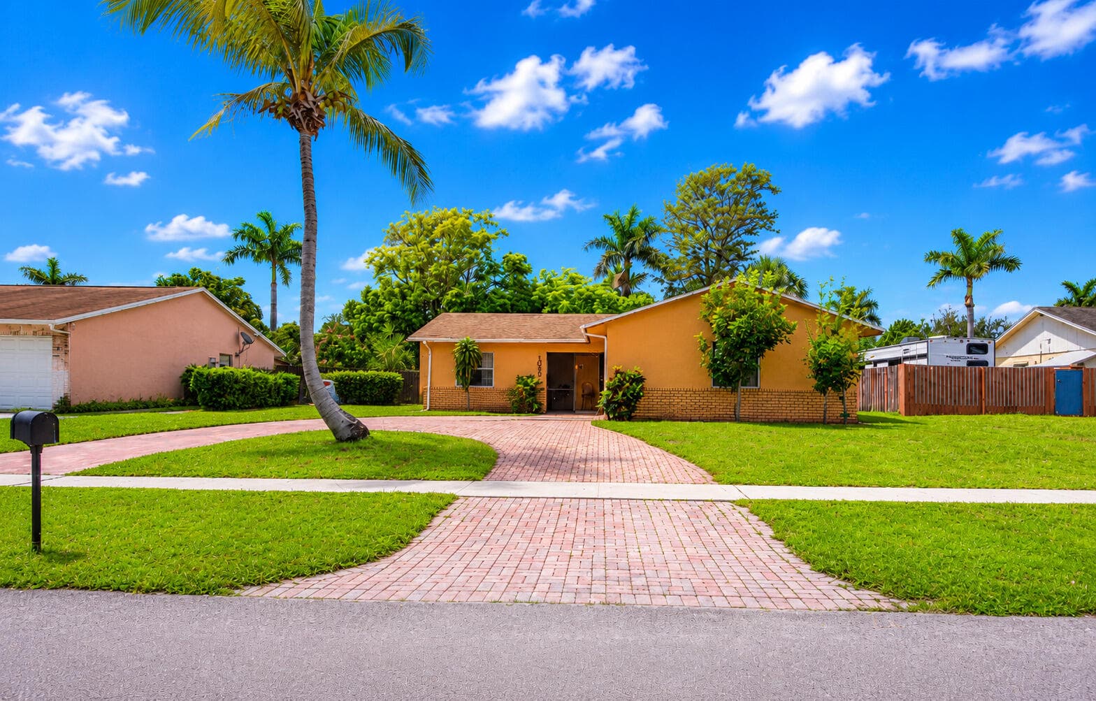 10304 Pippin Lane, Royal Palm Beach, FL 33411 — photo 7 of 34