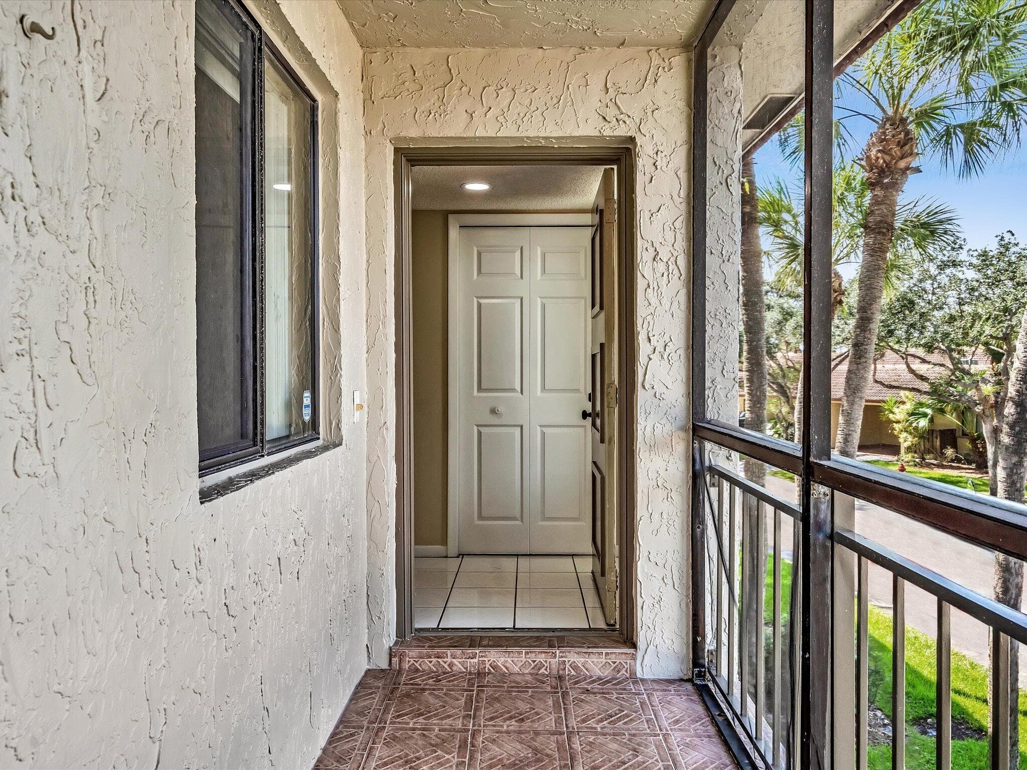 16252 Laurel Drive 201, Weston, FL 33326 — photo 3 of 29
