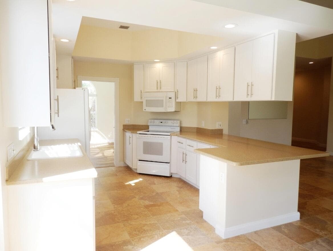 11547 SW Rockingham Drive, Port St. Lucie, FL 34987 — photo 10 of 45