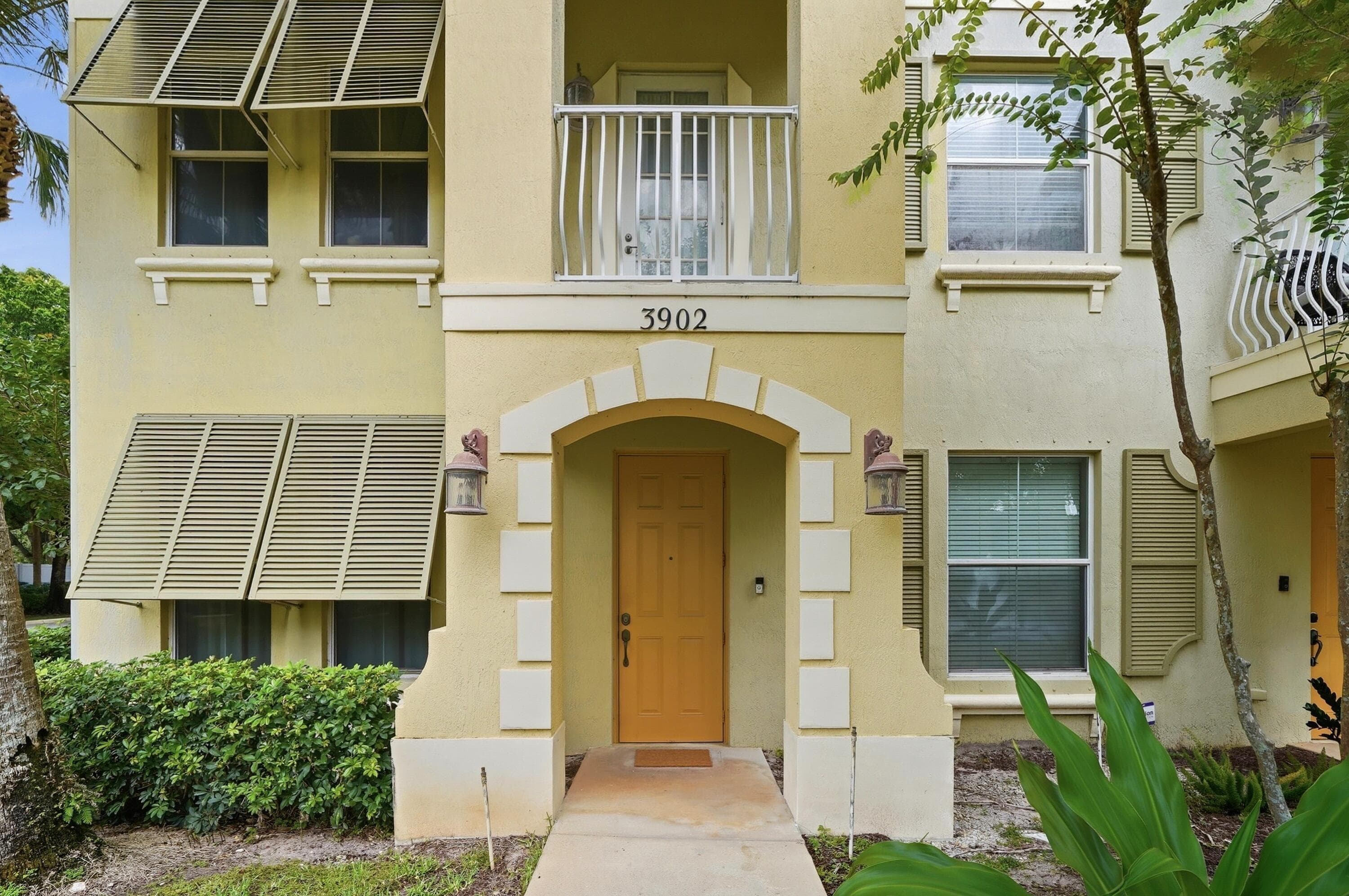 3902 White Peacock Lane, Coconut Creek, FL 33073 — photo 4 of 43
