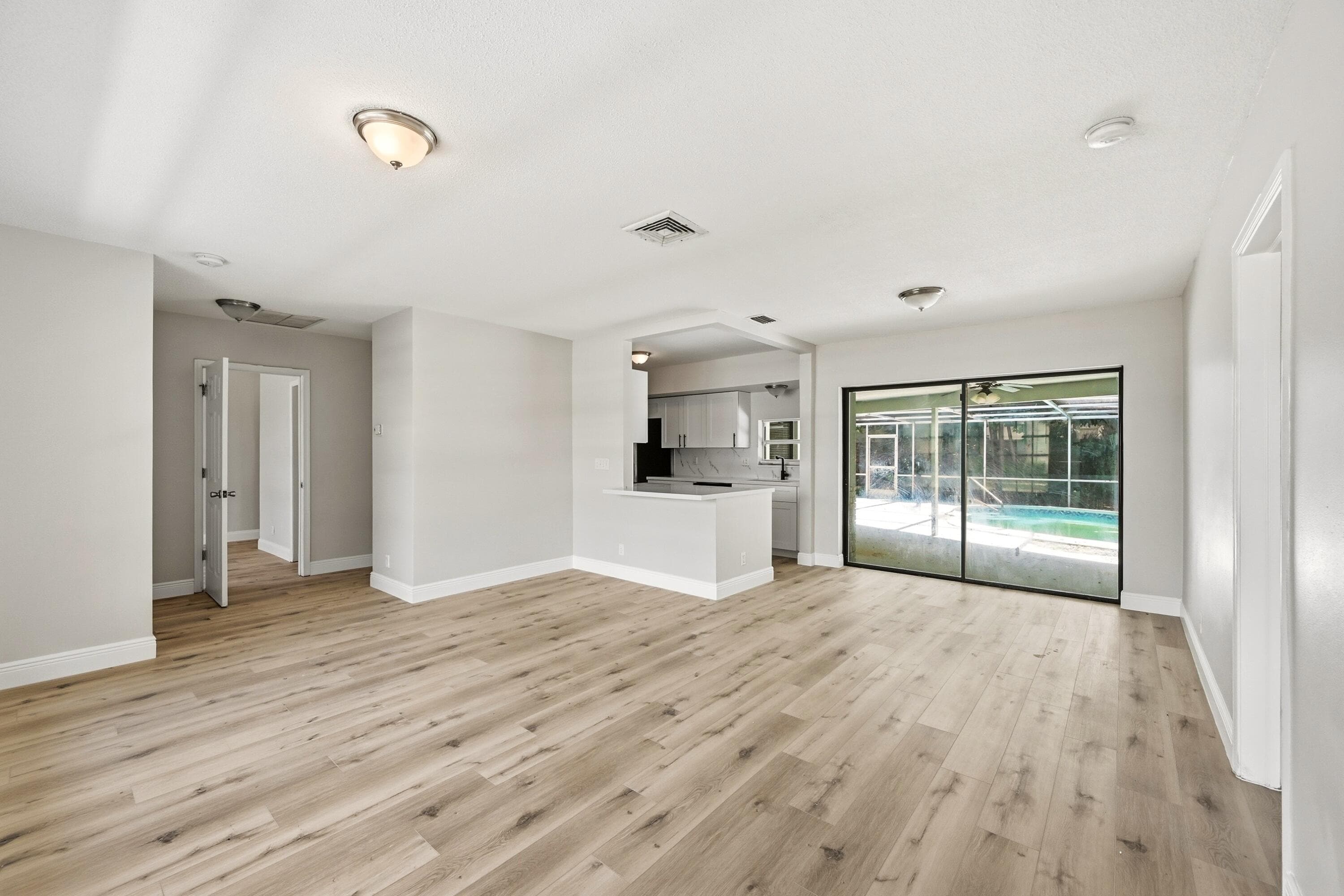 8-10 NE 9th Avenue, Deerfield Beach, FL 33441 — photo 13 of 56