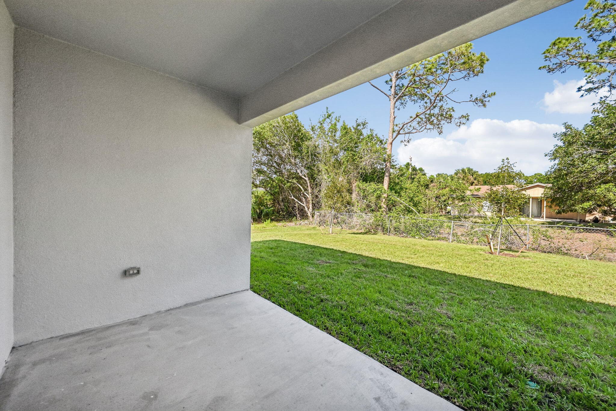 5019 Sunset Boulevard, Fort Pierce, FL 34982 — photo 5 of 33