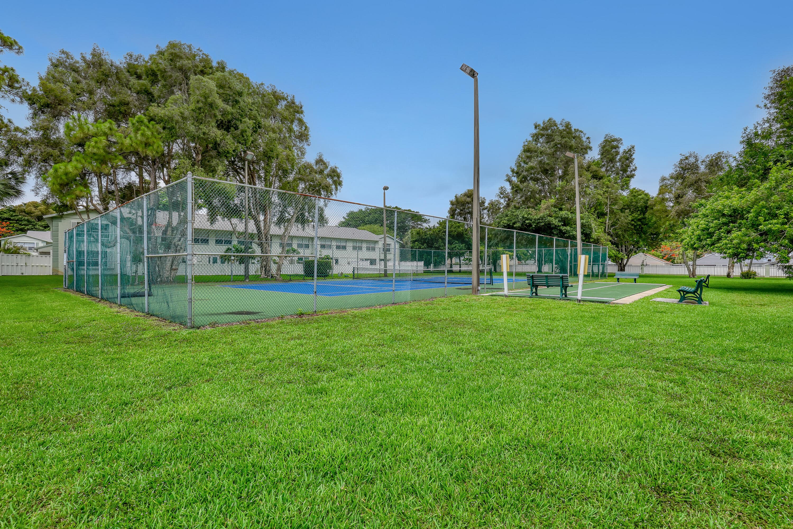 3630 Alder Drive Apt H1, West Palm Beach, FL 33417 — photo 33 of 34